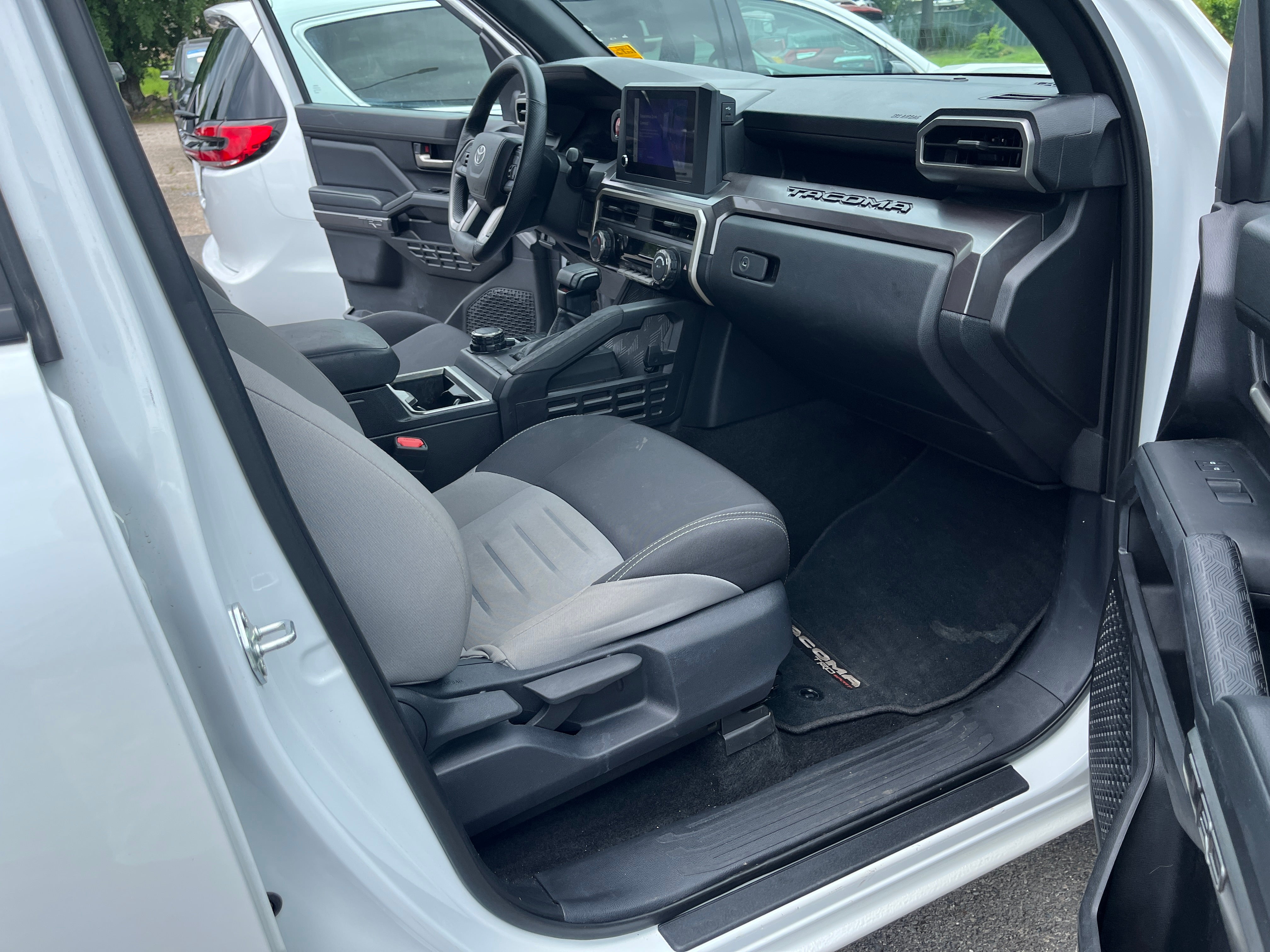 2025 Toyota Tacoma 4WD SR