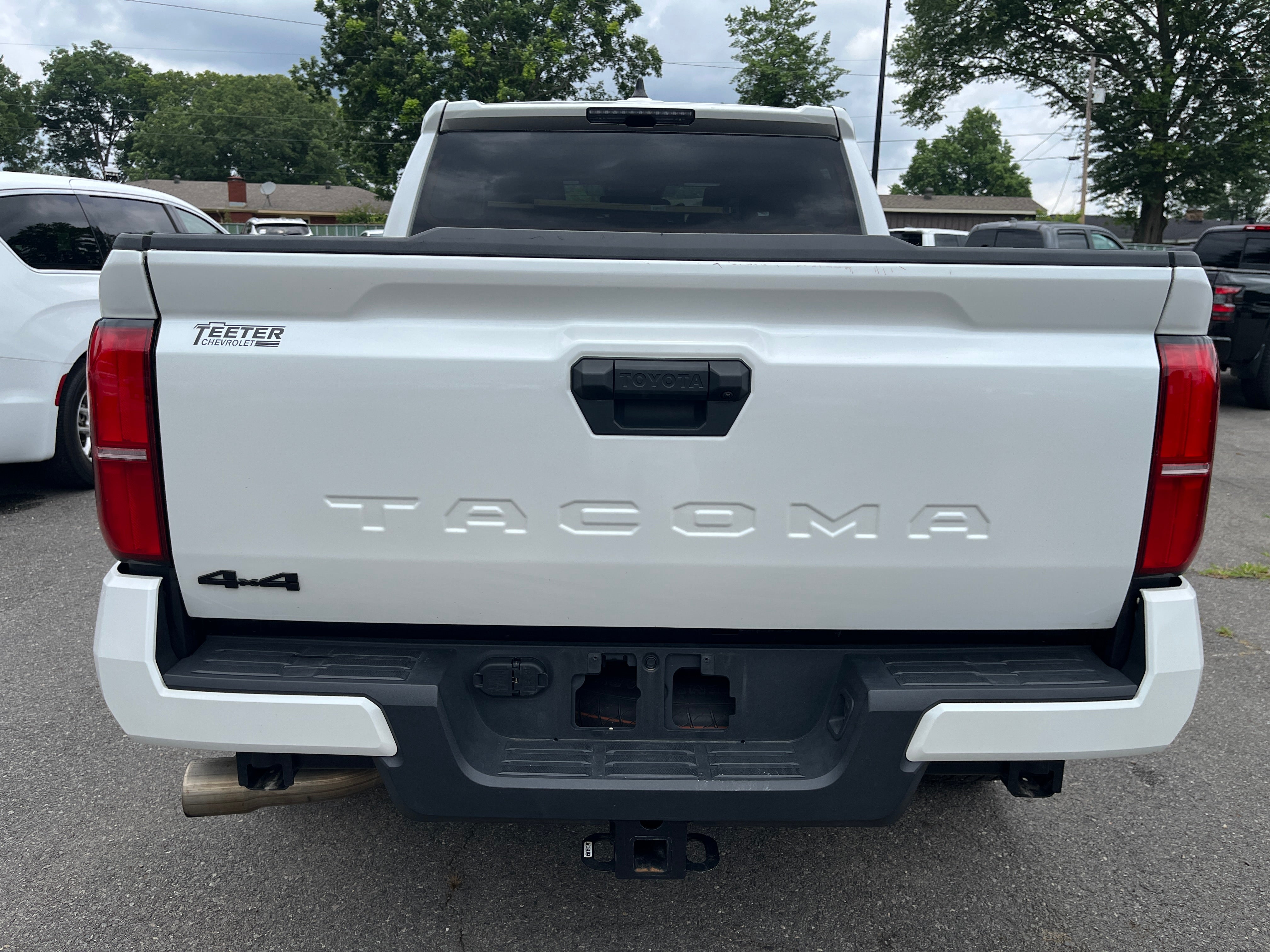 2025 Toyota Tacoma 4WD SR