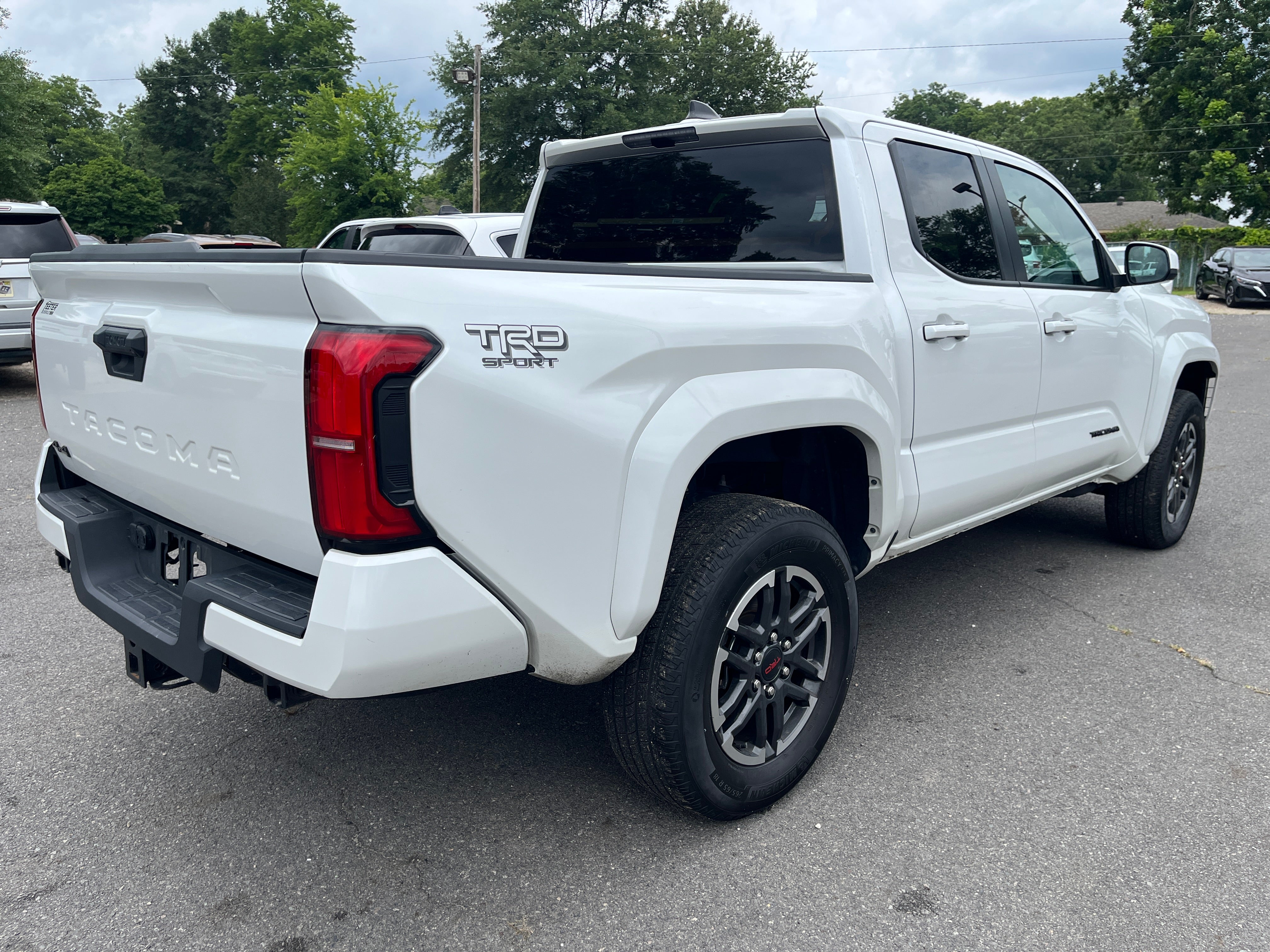 2025 Toyota Tacoma 4WD SR