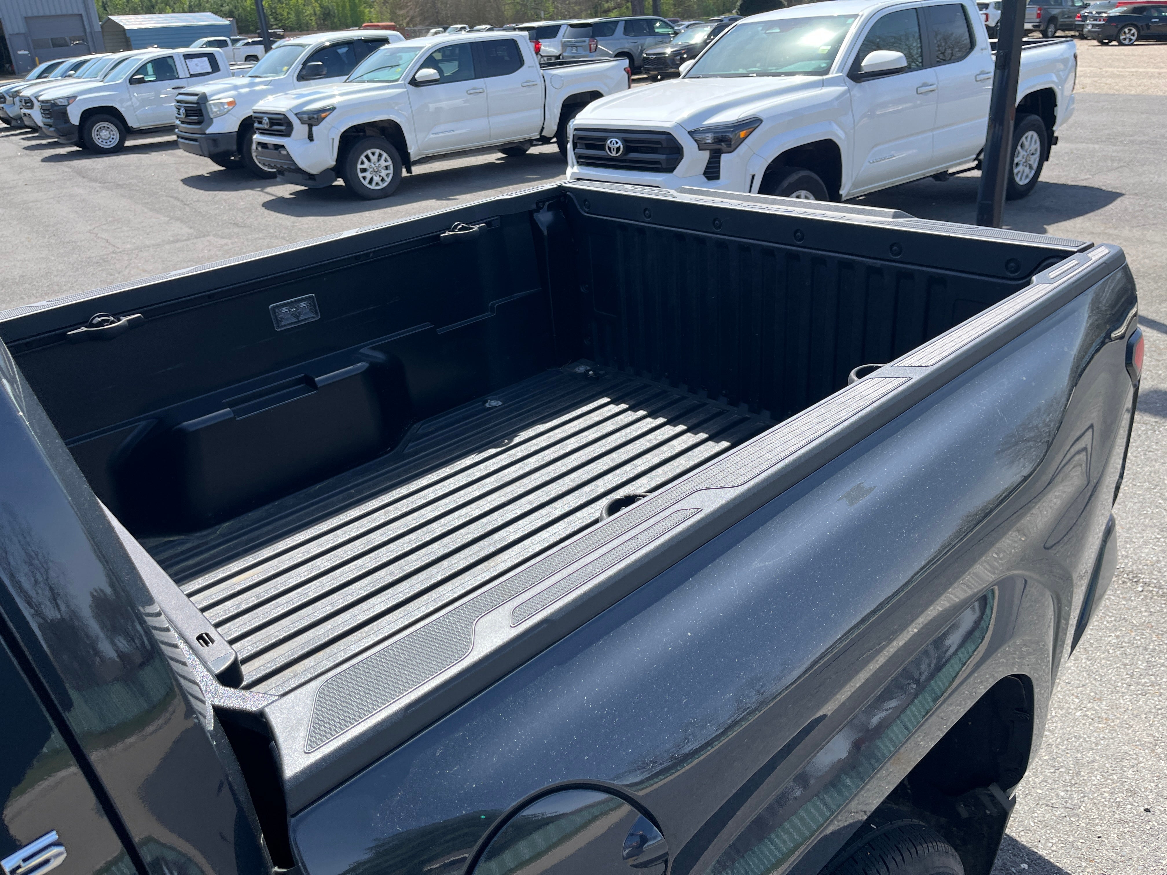 2024 Toyota Tacoma 4WD SR5