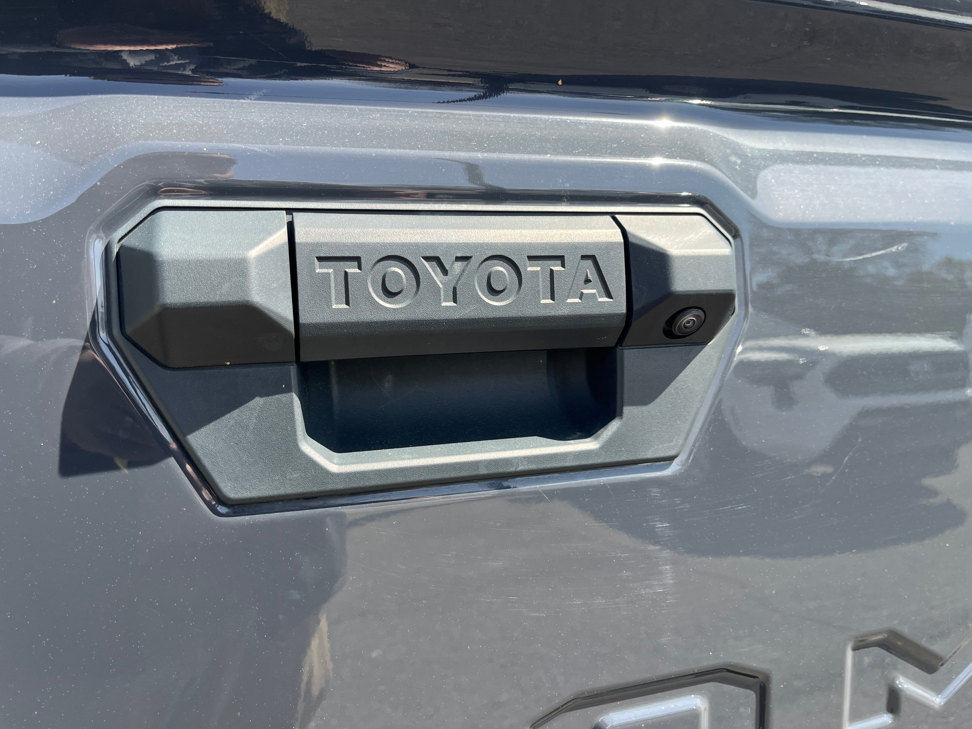 2024 Toyota Tacoma 4WD SR5