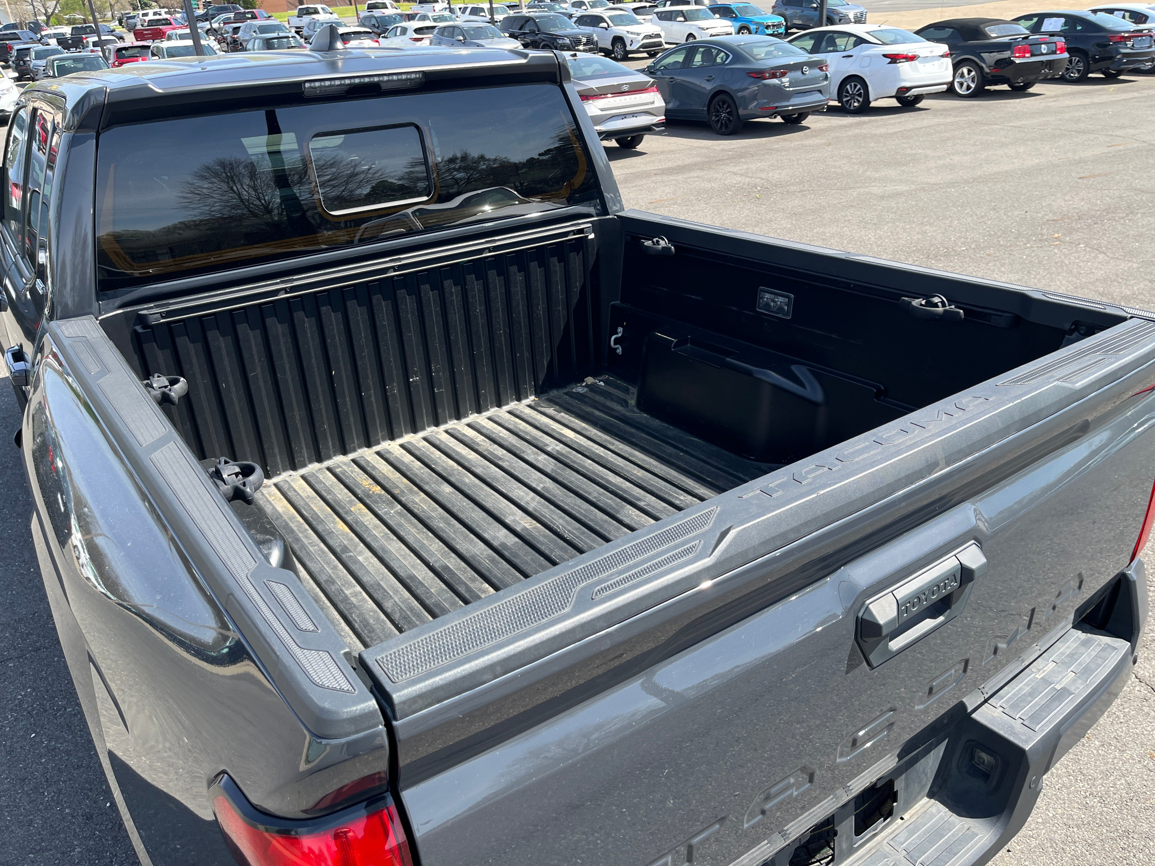 2024 Toyota Tacoma 4WD SR5