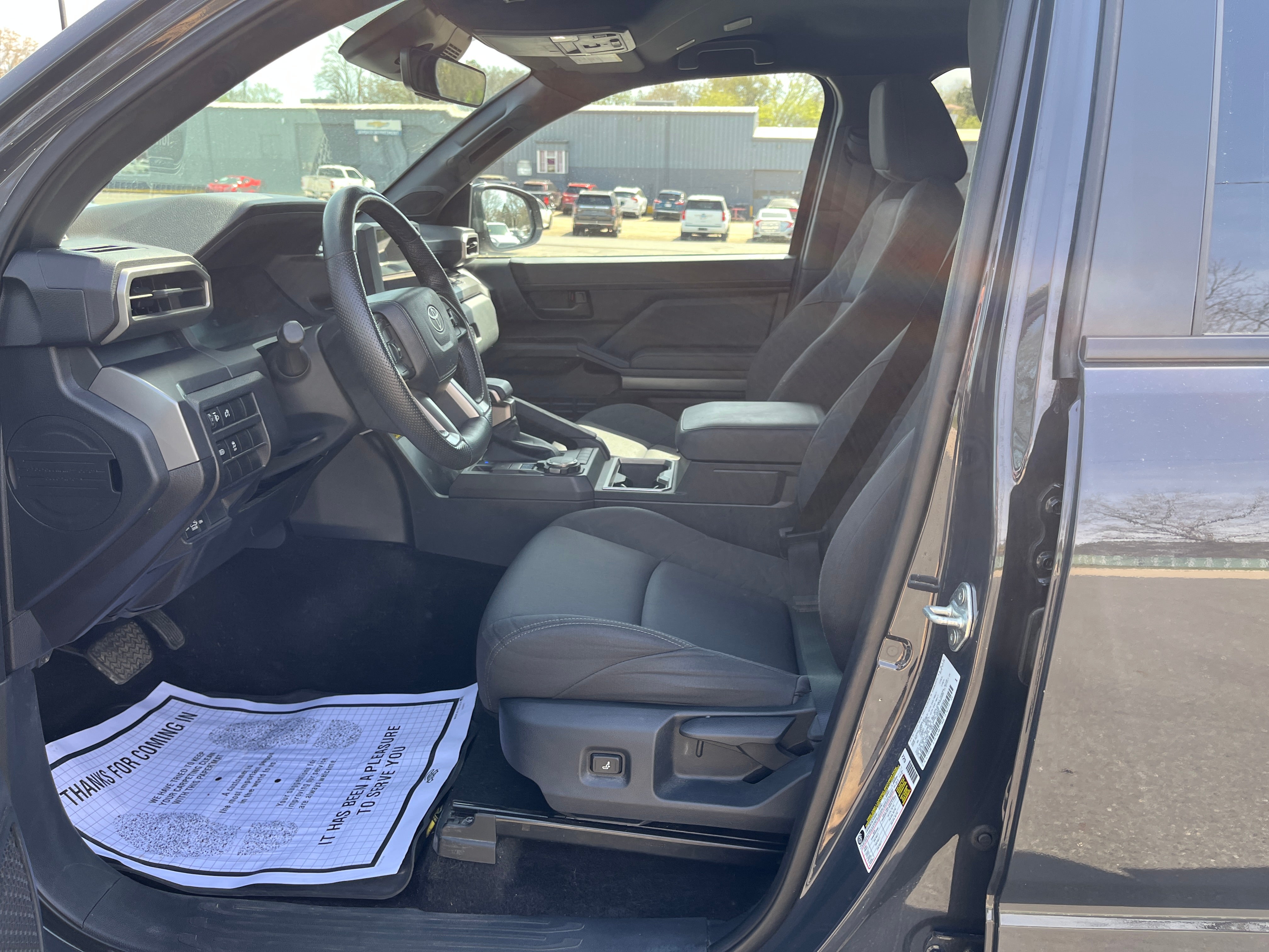 2024 Toyota Tacoma 4WD SR5