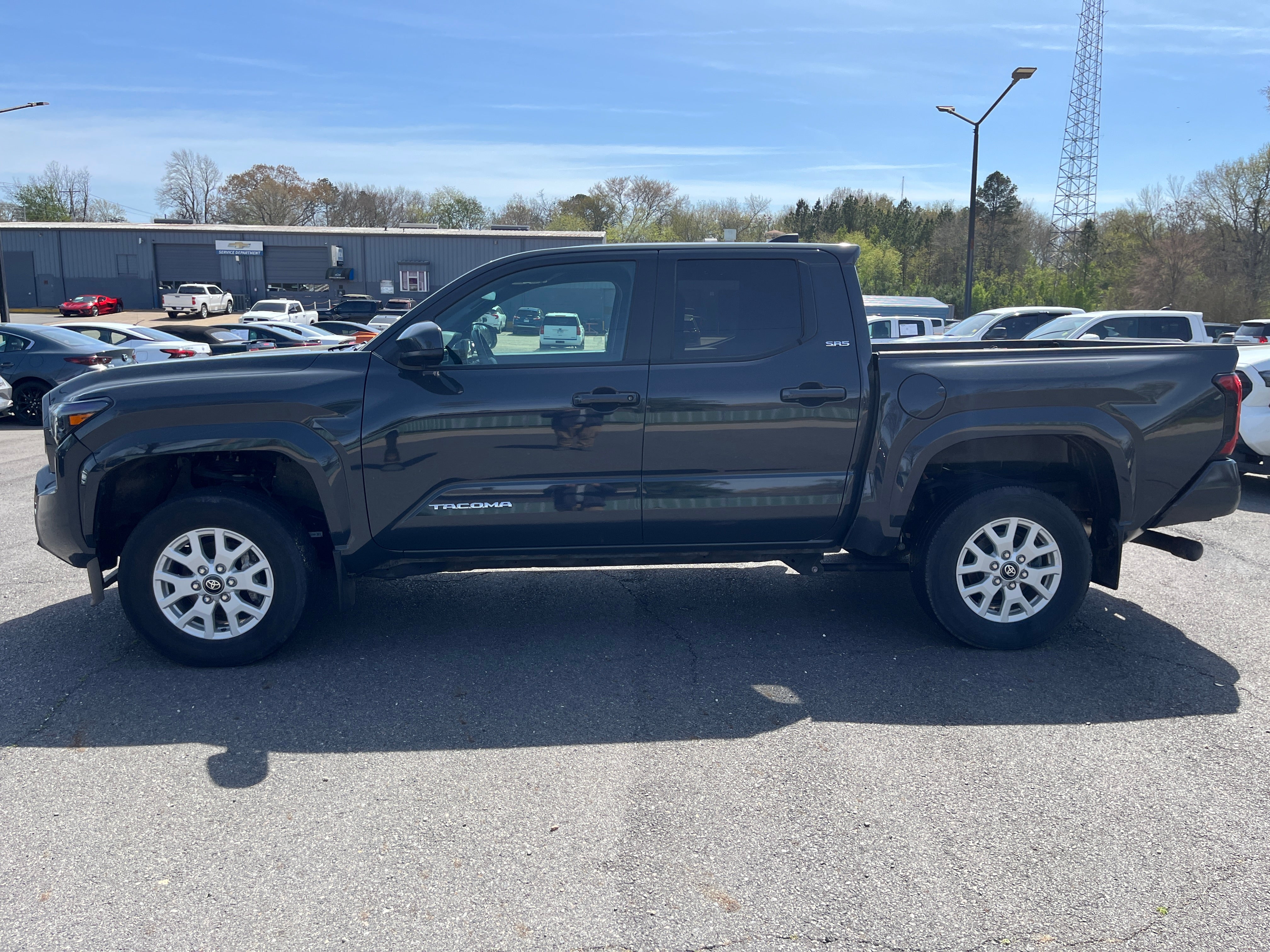 Used 2024 Toyota Tacoma SR5 with VIN 3TYLB5JN9RT036251 for sale in Little Rock