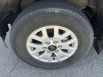 2024 Toyota Tacoma 4WD SR5