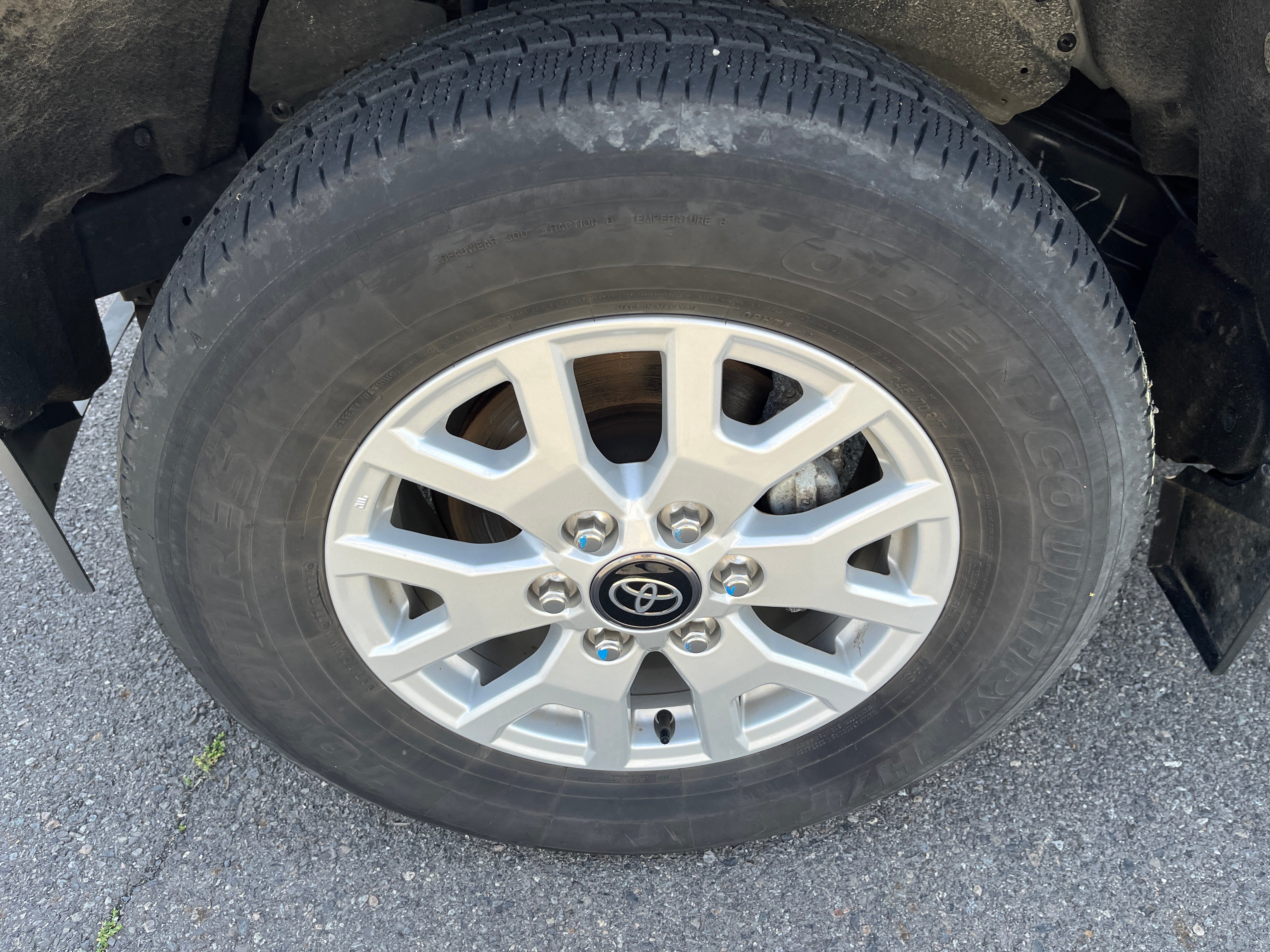 2024 Toyota Tacoma 4WD SR5