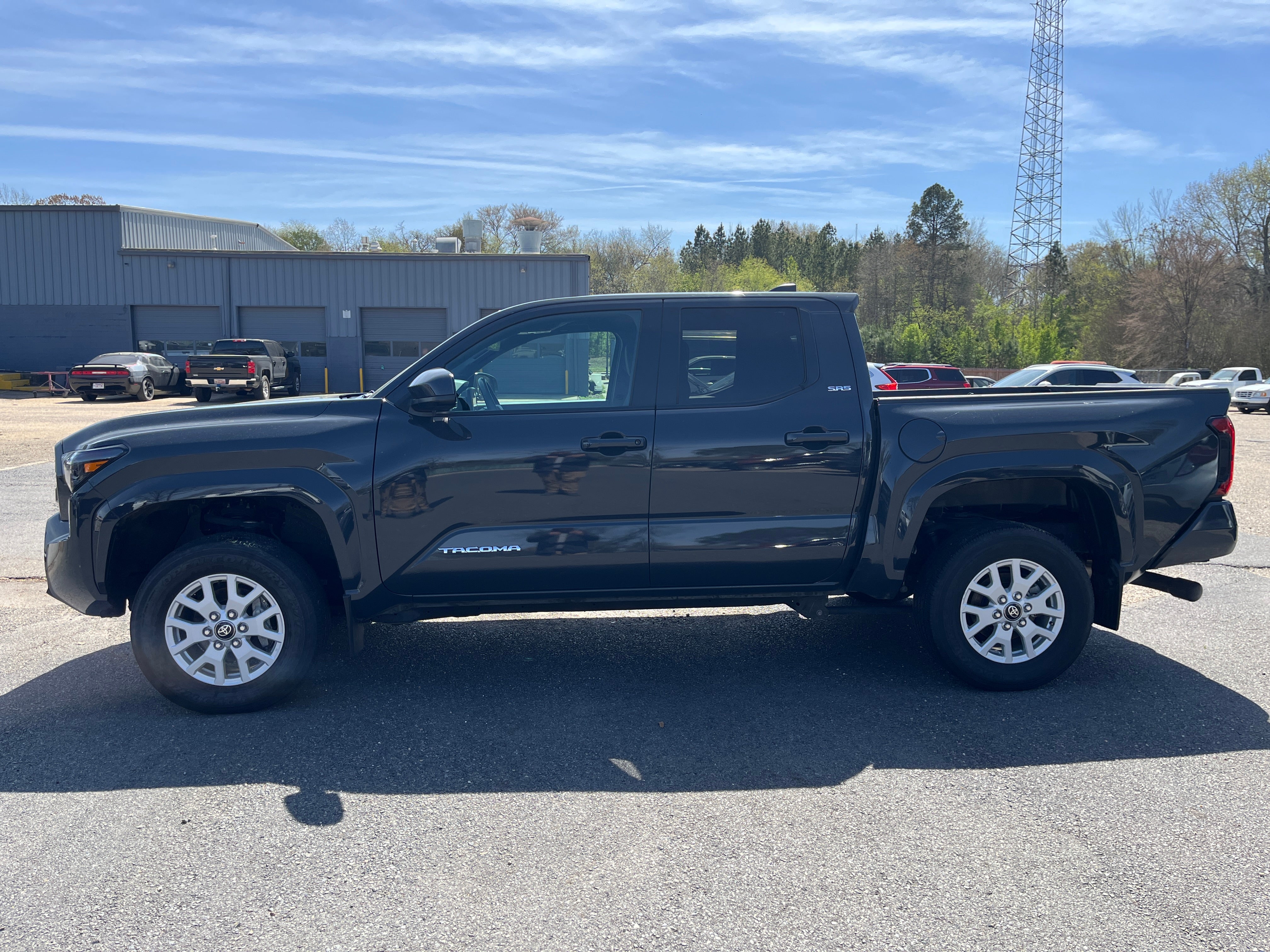 Used 2024 Toyota Tacoma SR5 with VIN 3TYLB5JN9RT036685 for sale in Little Rock