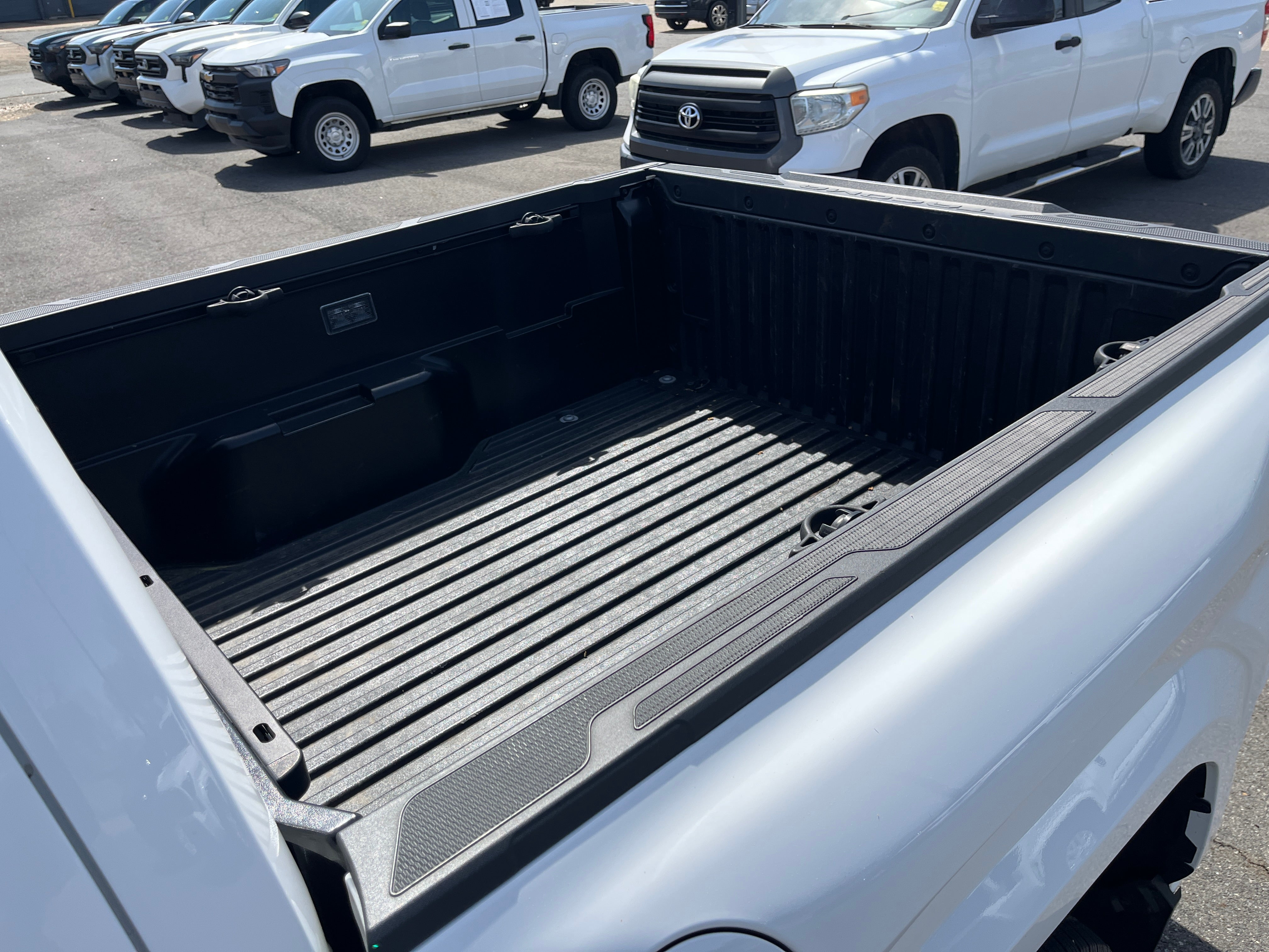 2024 Toyota Tacoma 4WD SR5