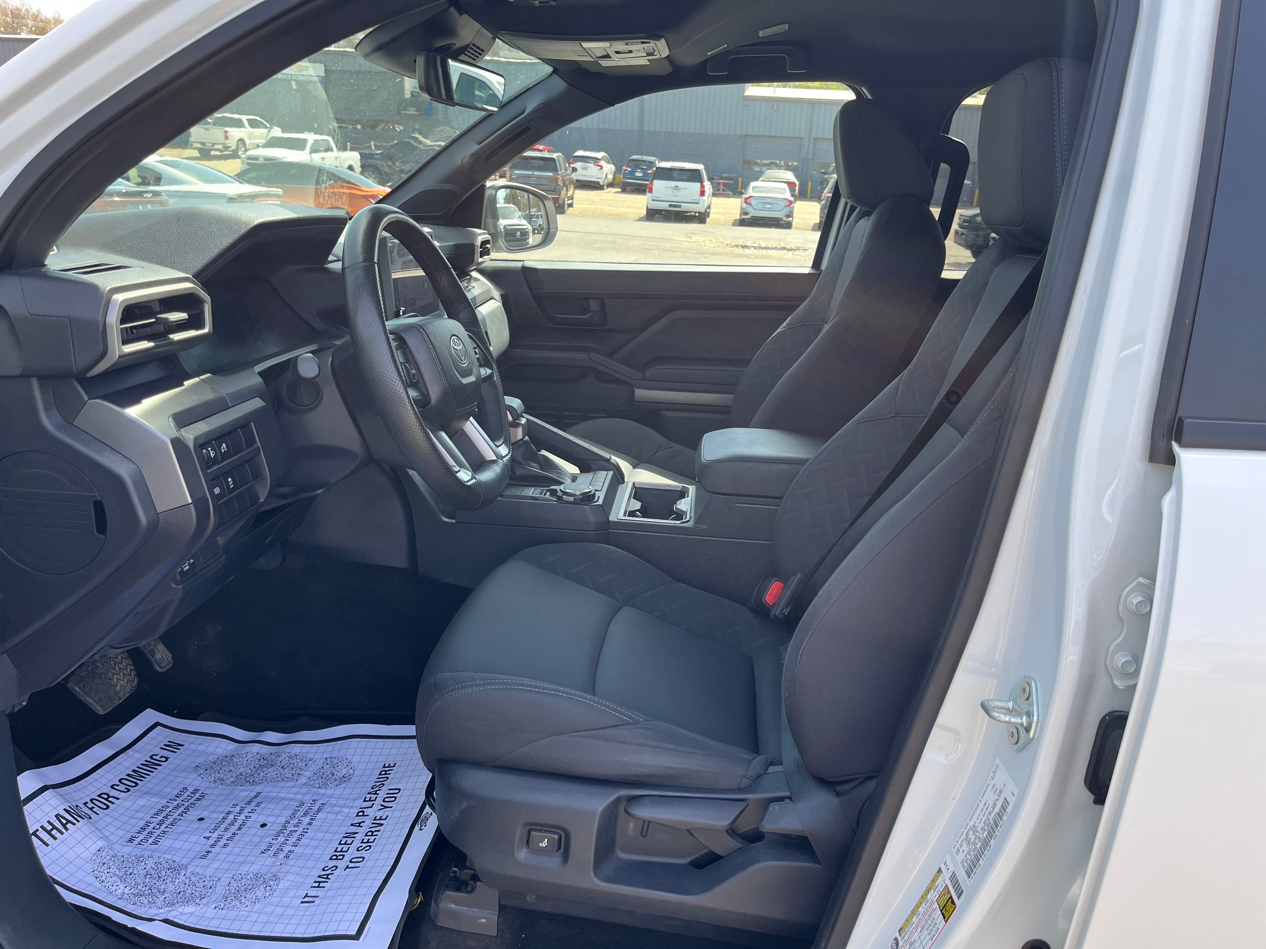 2024 Toyota Tacoma 4WD SR5