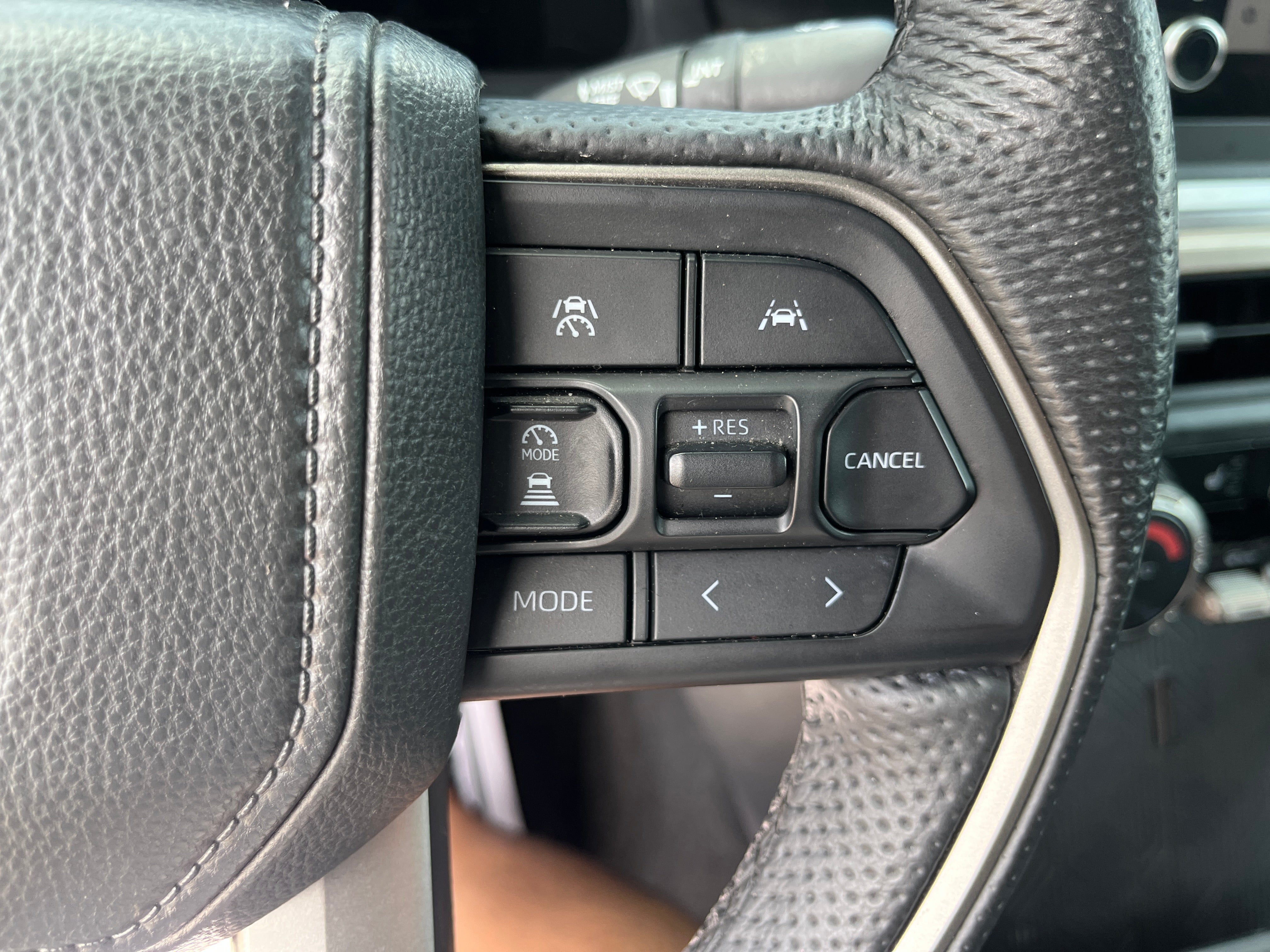 2025 Toyota Tacoma 4WD SR