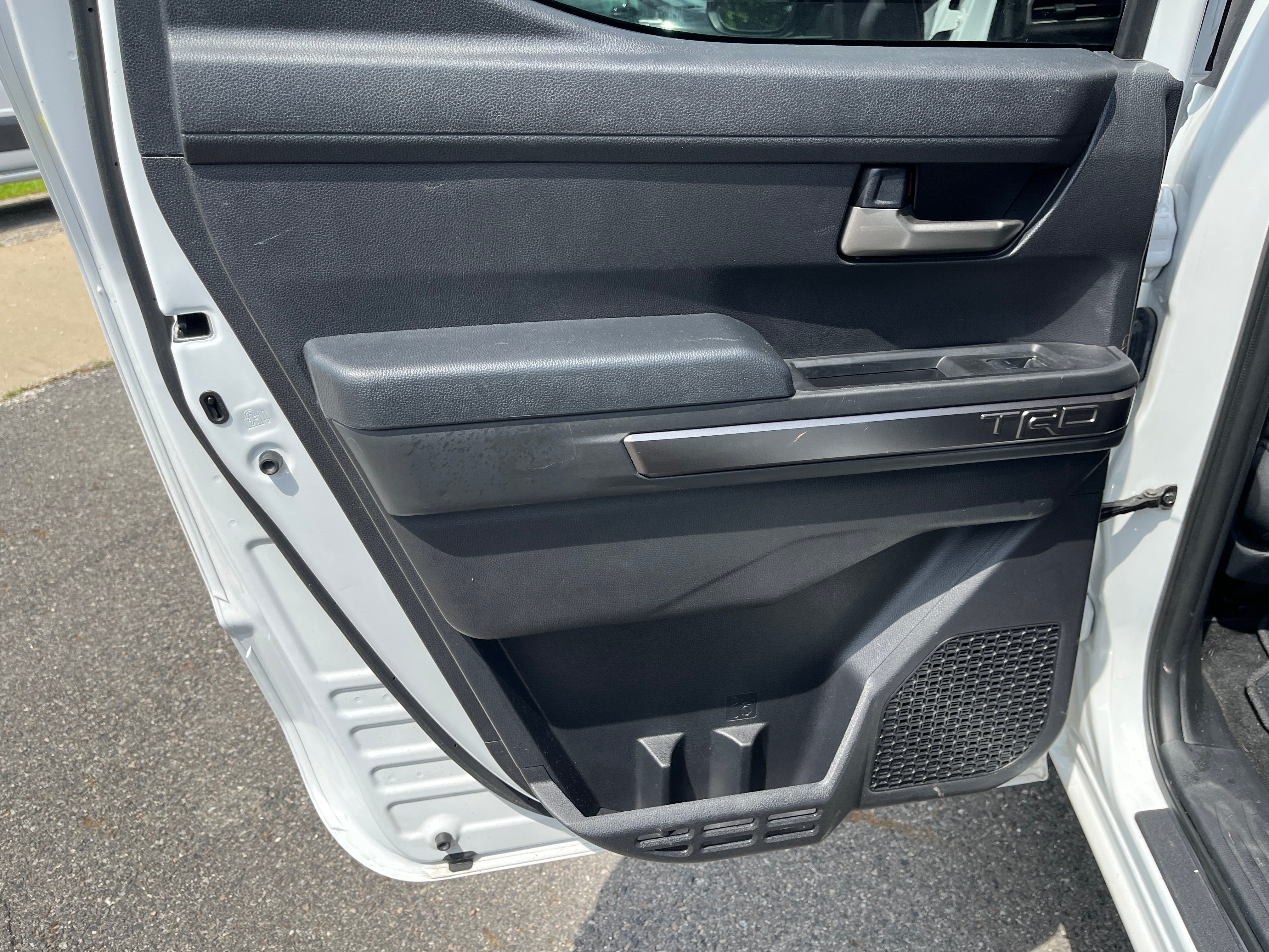 2025 Toyota Tacoma 4WD SR