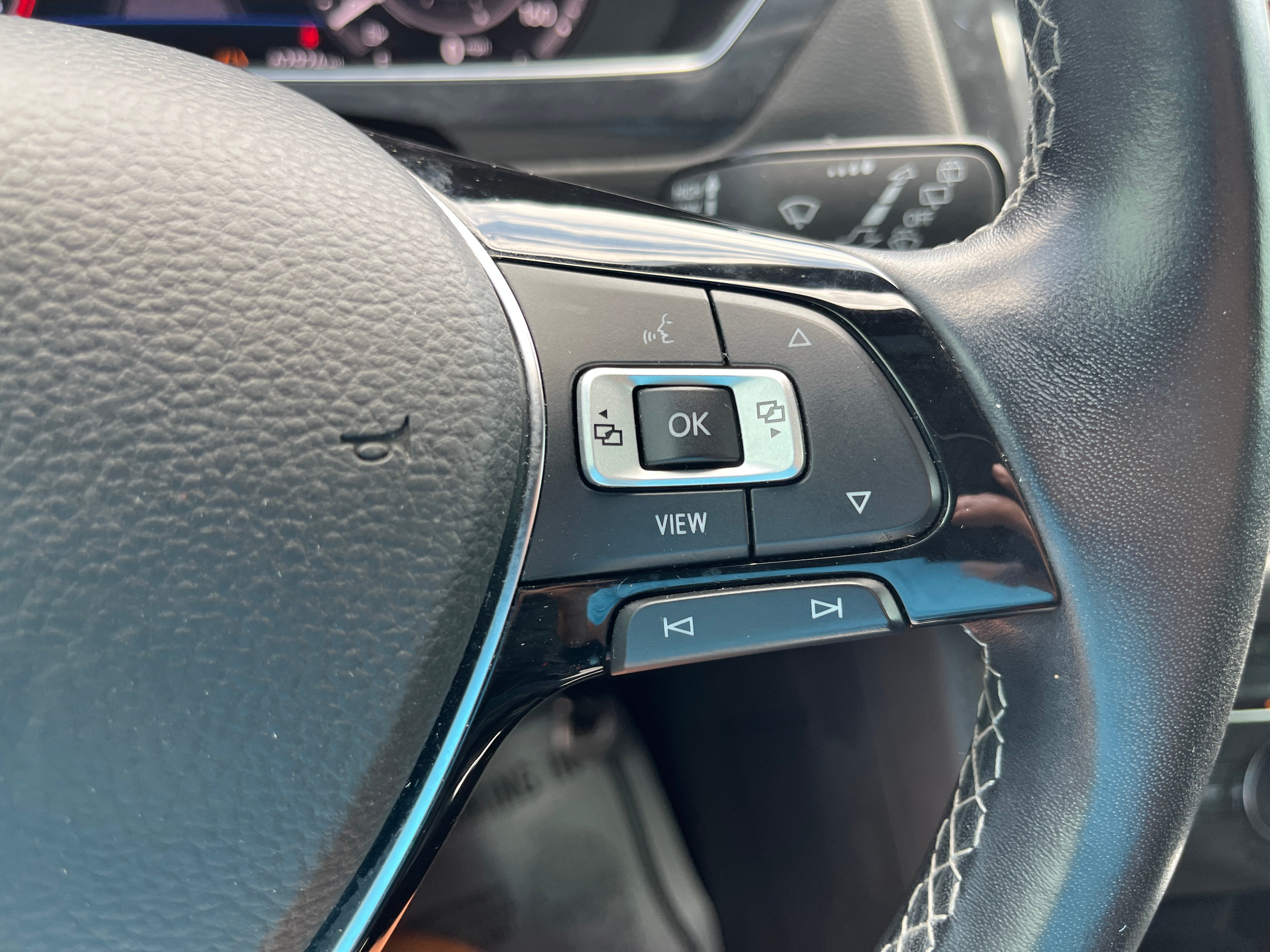 2019 Volkswagen Tiguan SEL Premium