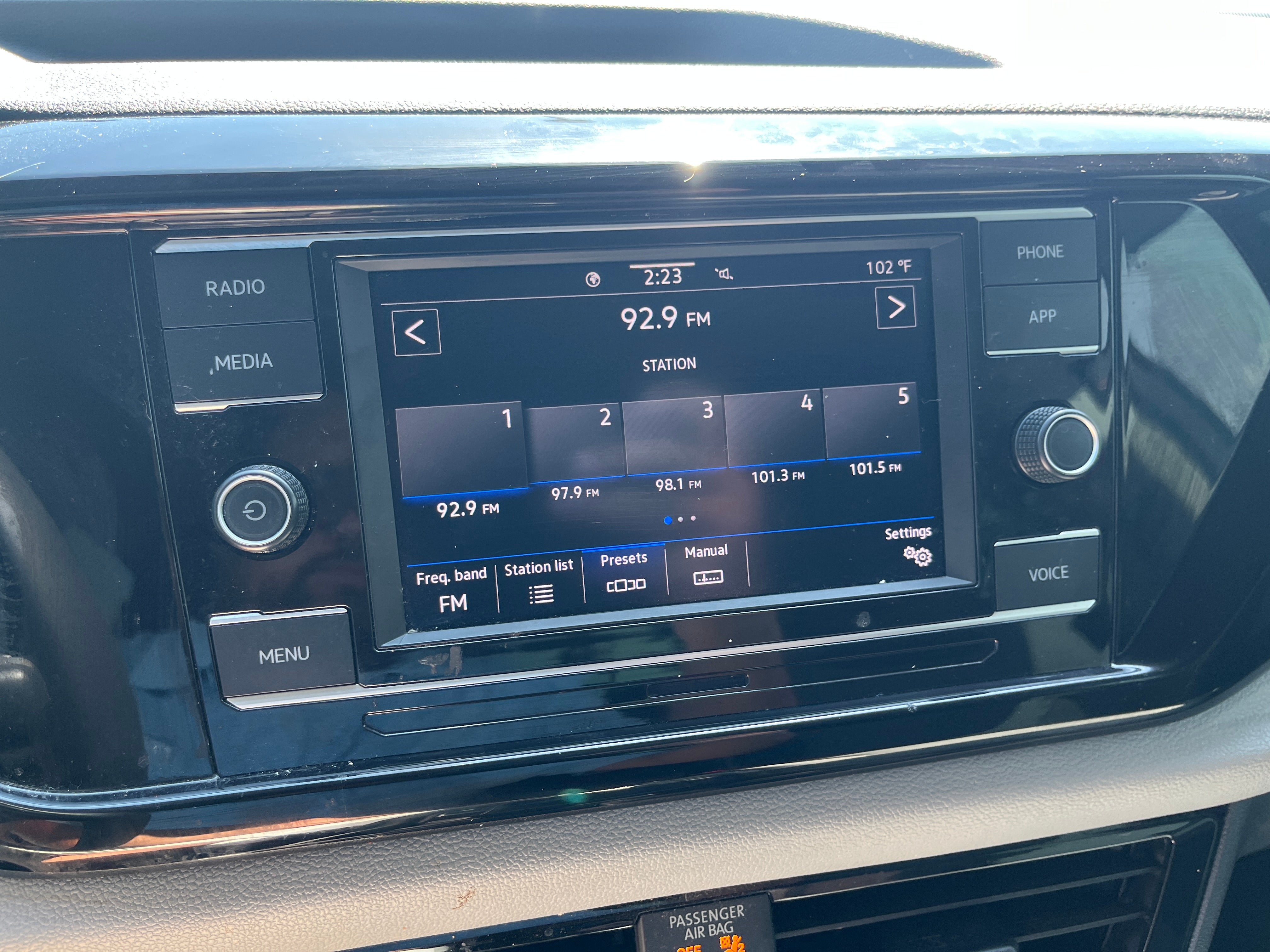 2024 Volkswagen Taos S