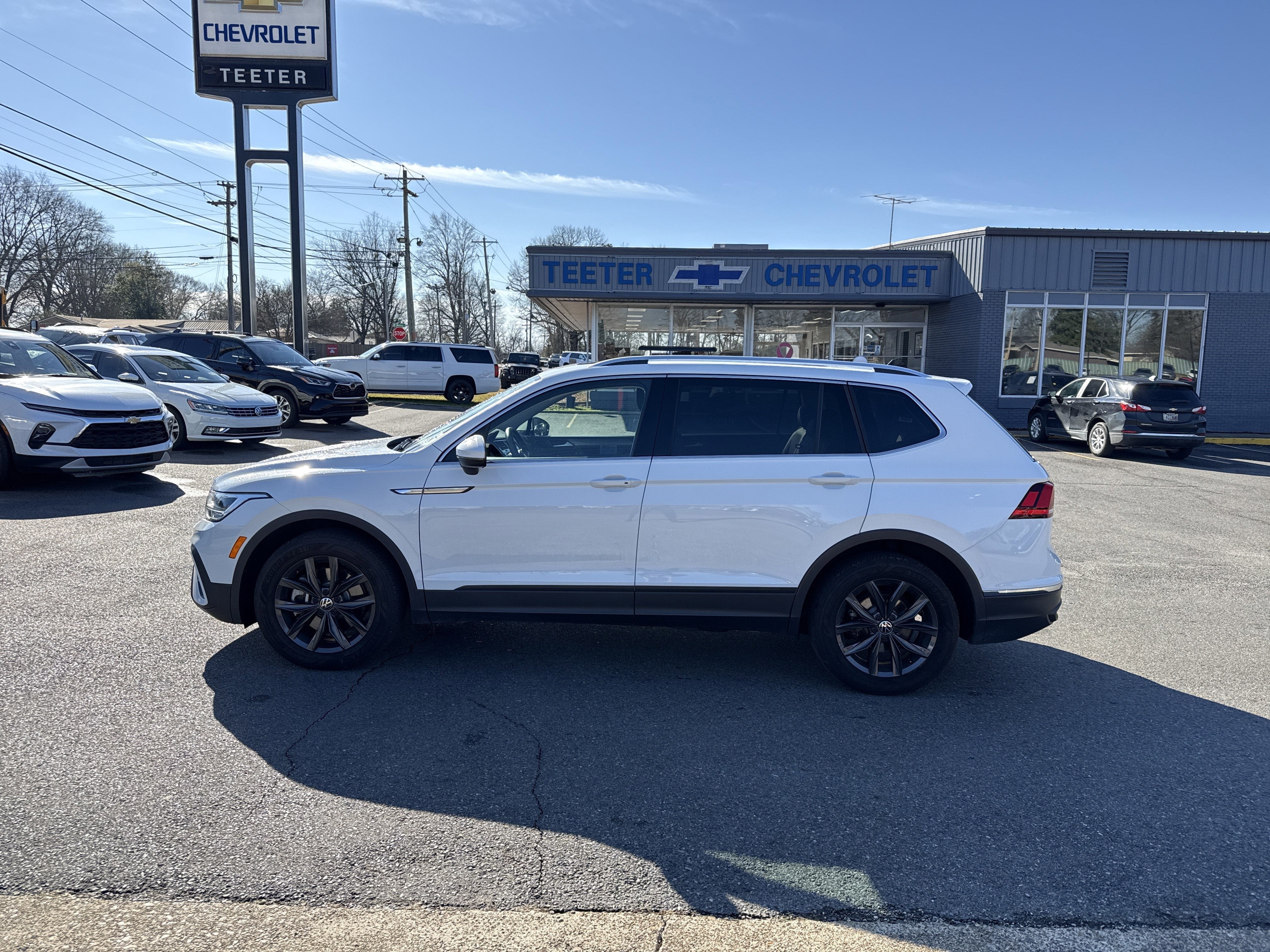 2024 Volkswagen Tiguan SE
