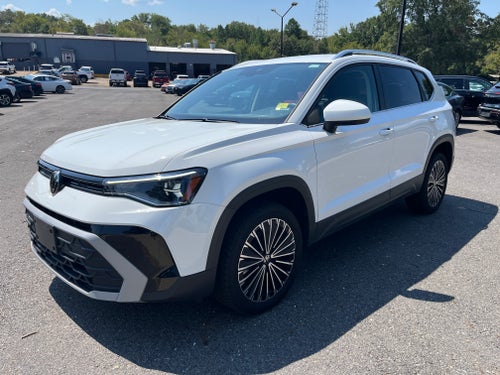 2025 Volkswagen Taos SE