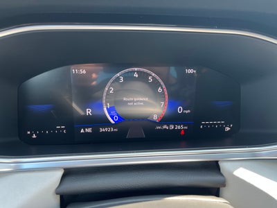 2025 Volkswagen Taos SE