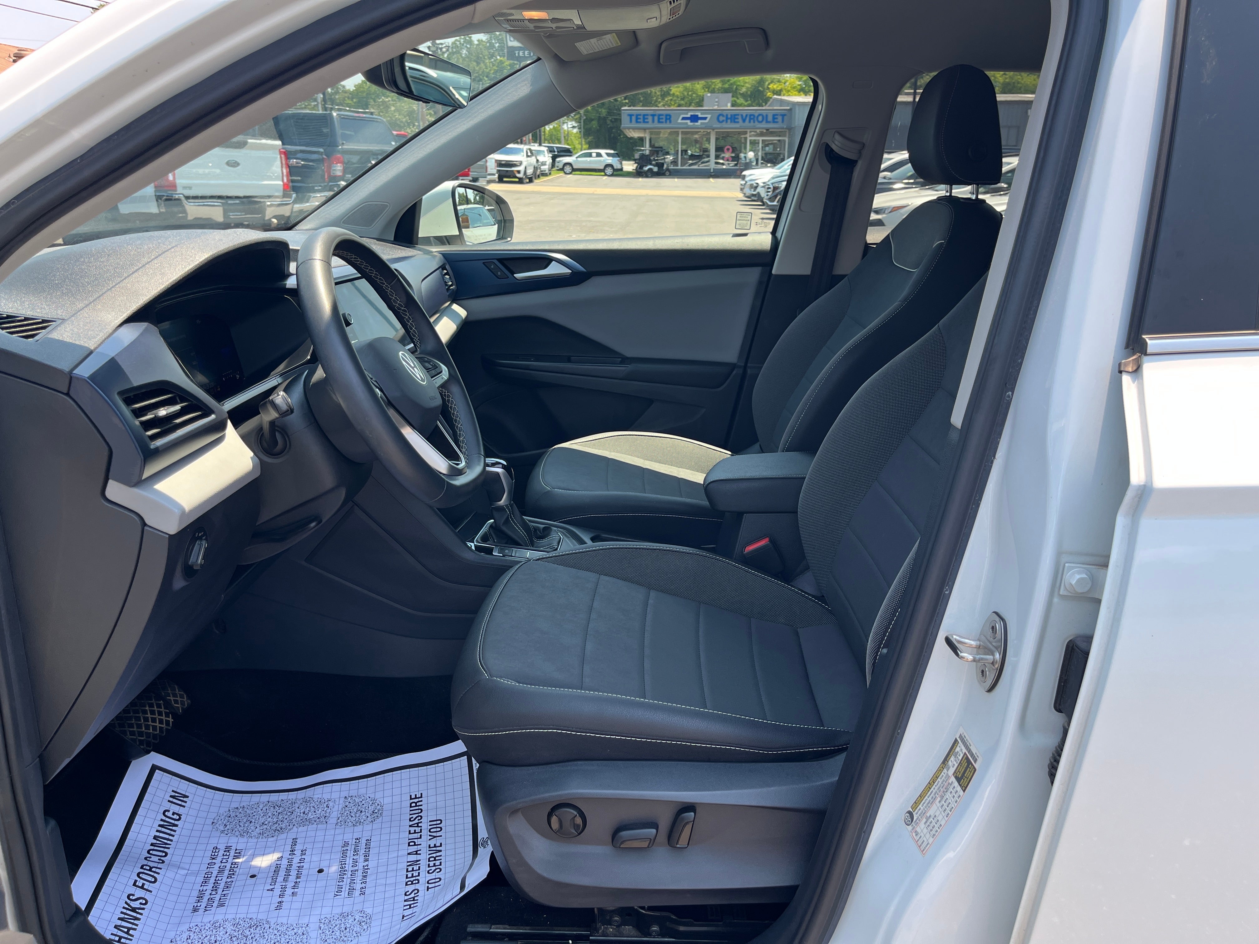 2023 Volkswagen Taos SE
