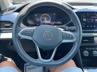 2023 Volkswagen Taos SE