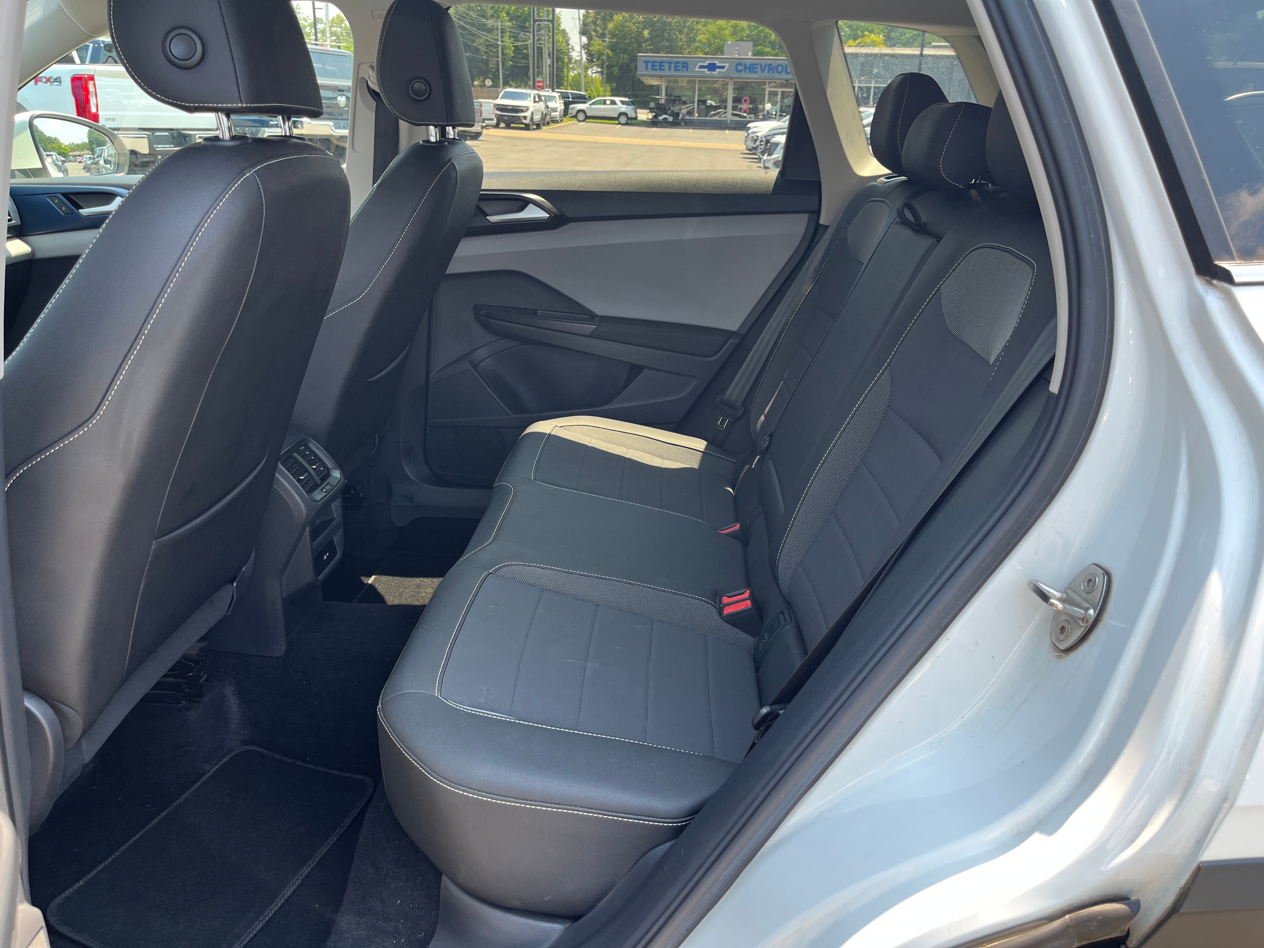 2023 Volkswagen Taos SE