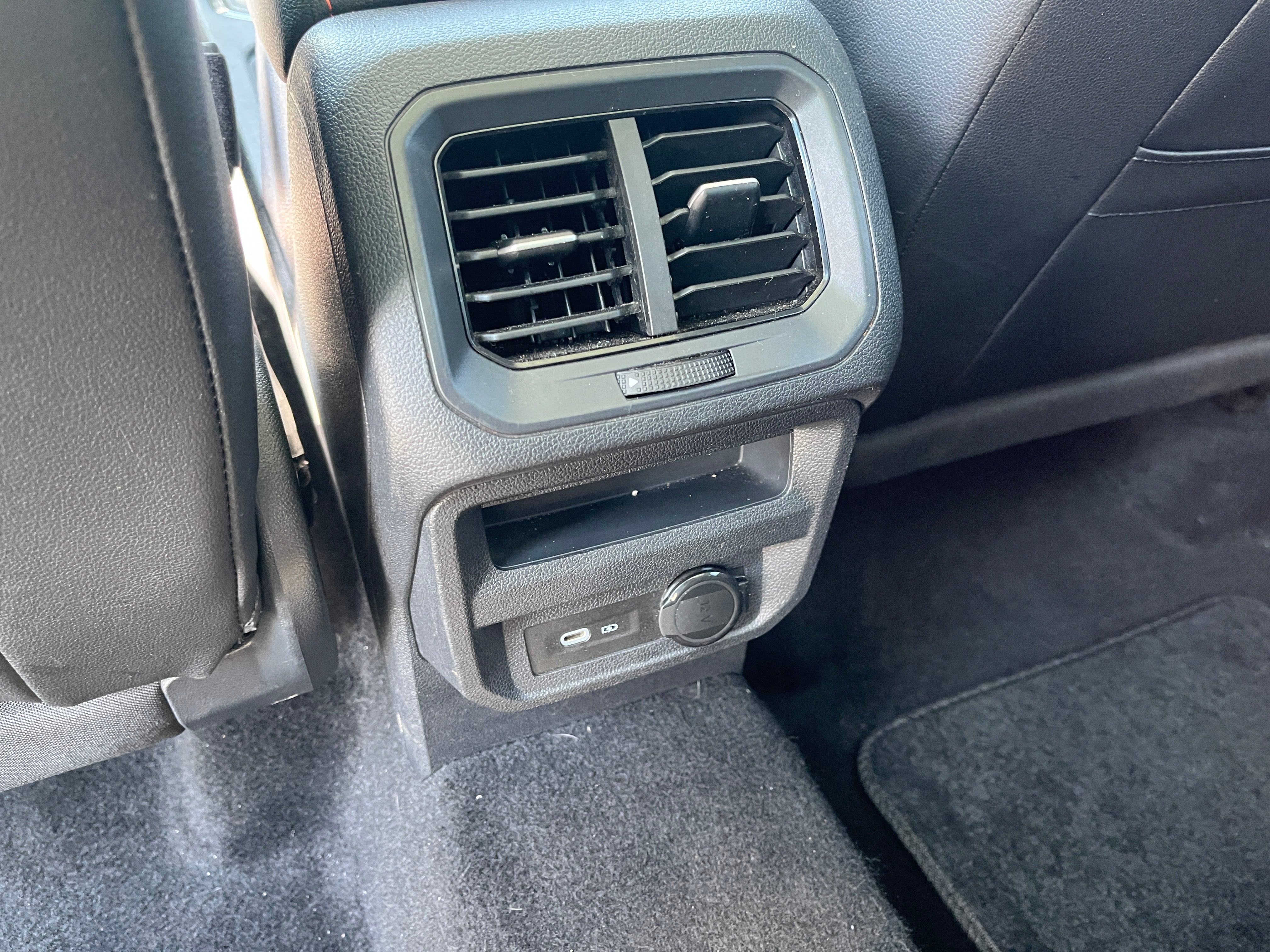 2024 Volkswagen Tiguan Wolfsburg Edition