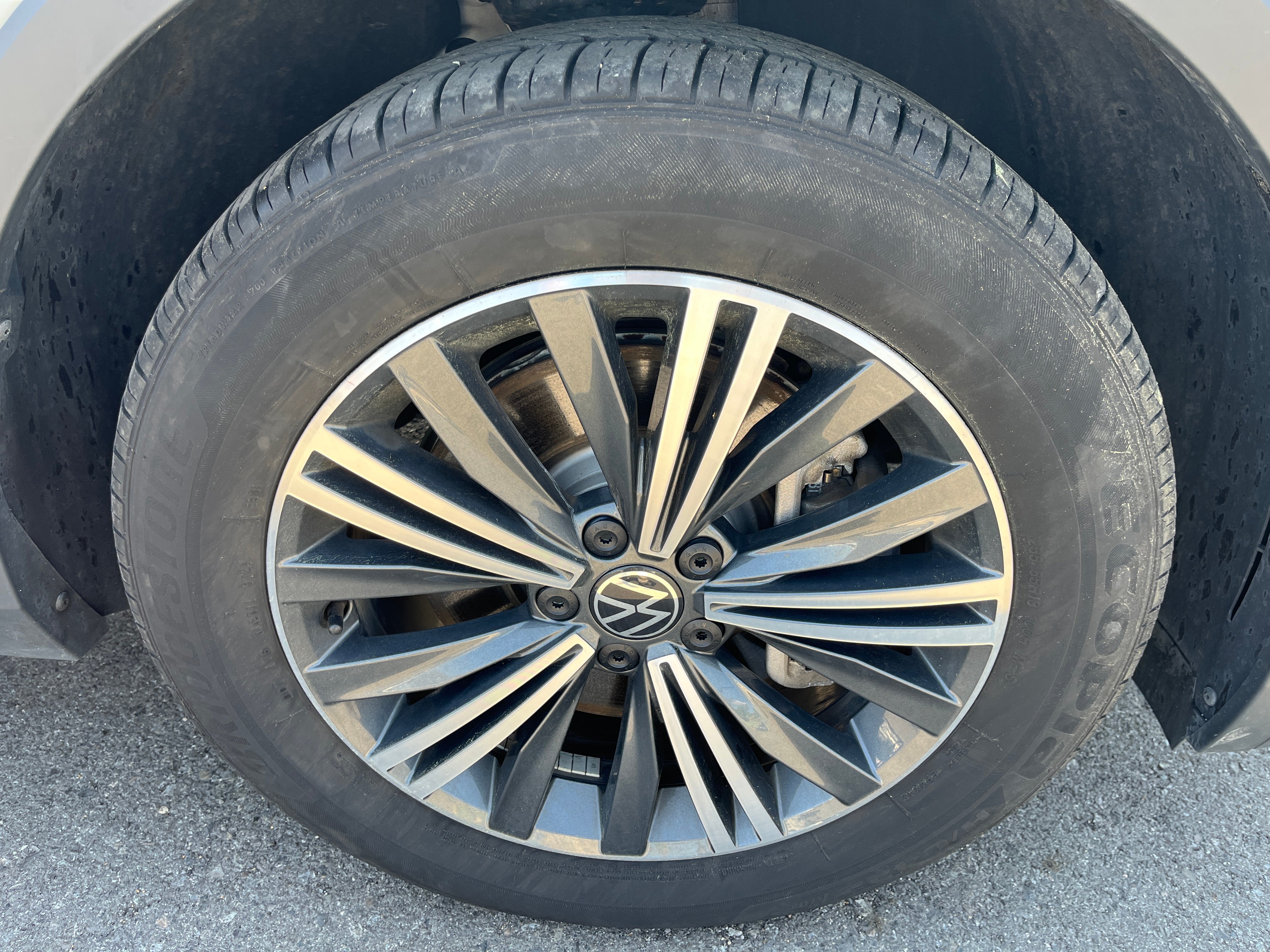 2024 Volkswagen Tiguan Wolfsburg Edition