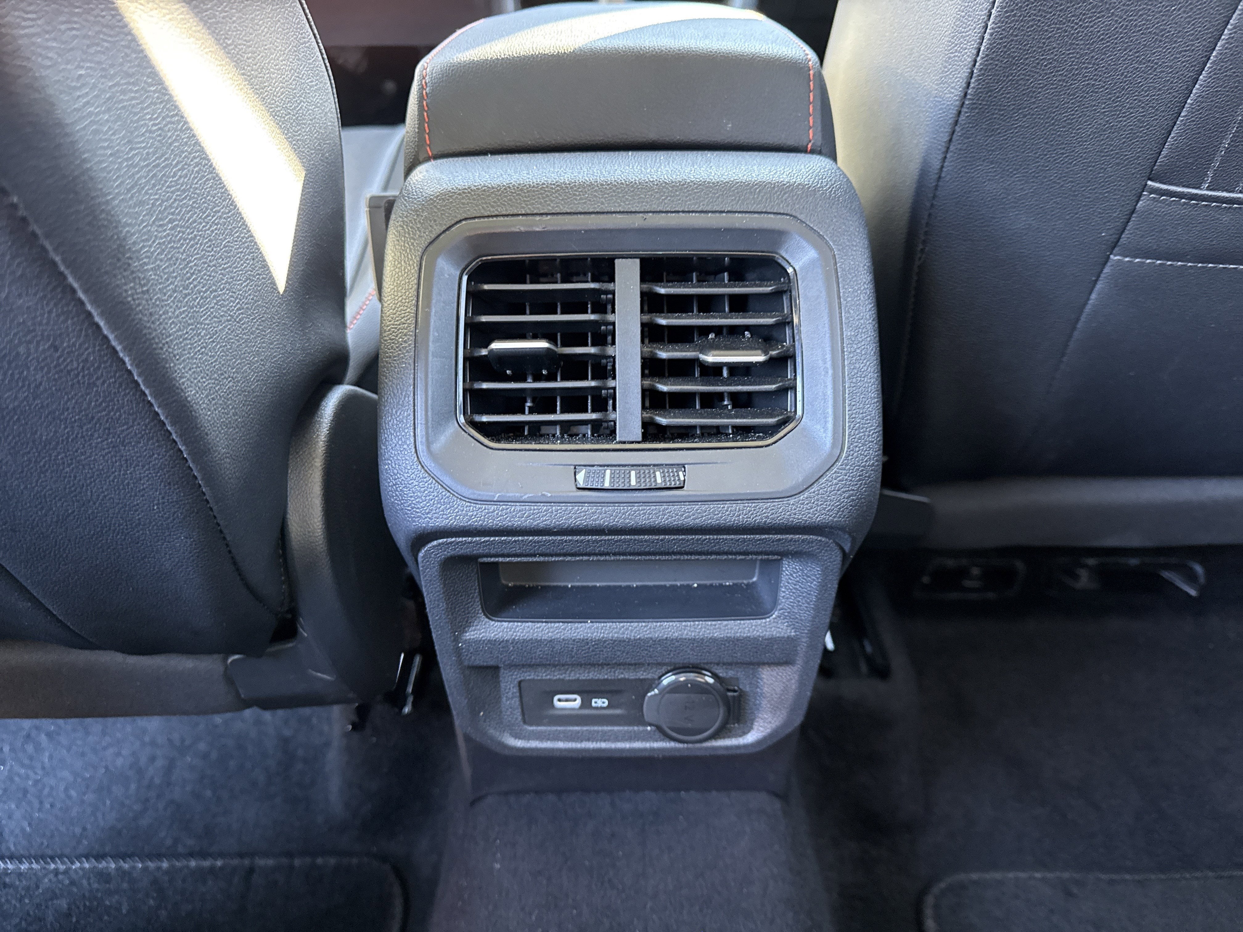 2024 Volkswagen Tiguan Wolfsburg Edition