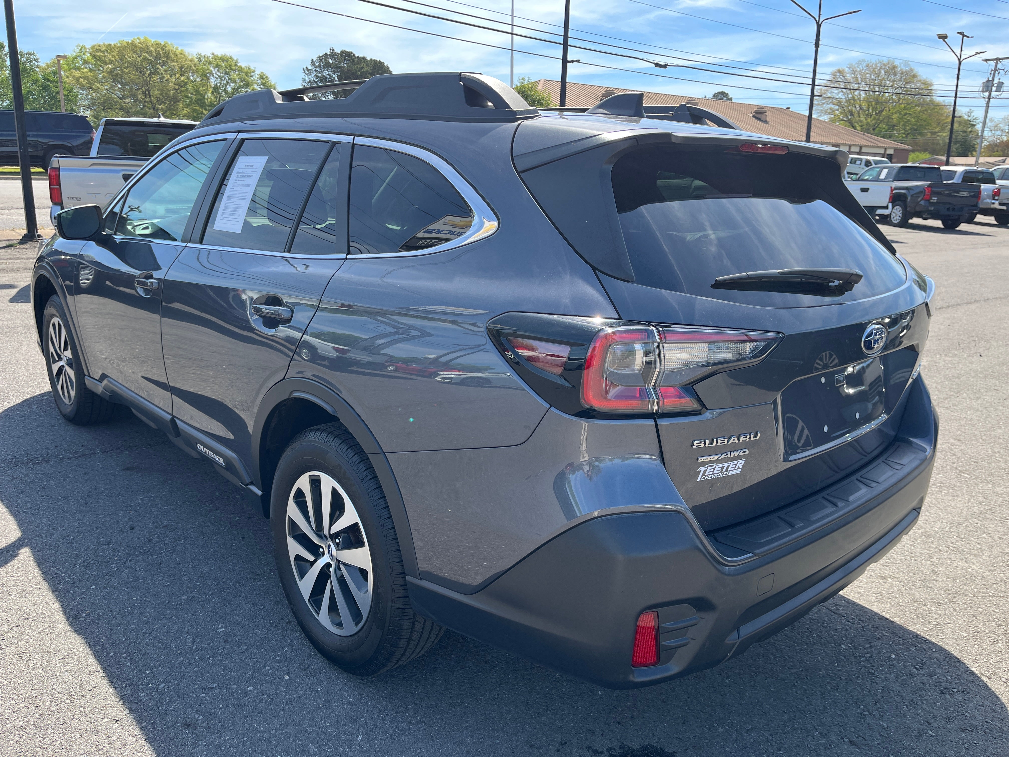 2022 Subaru Outback Premium