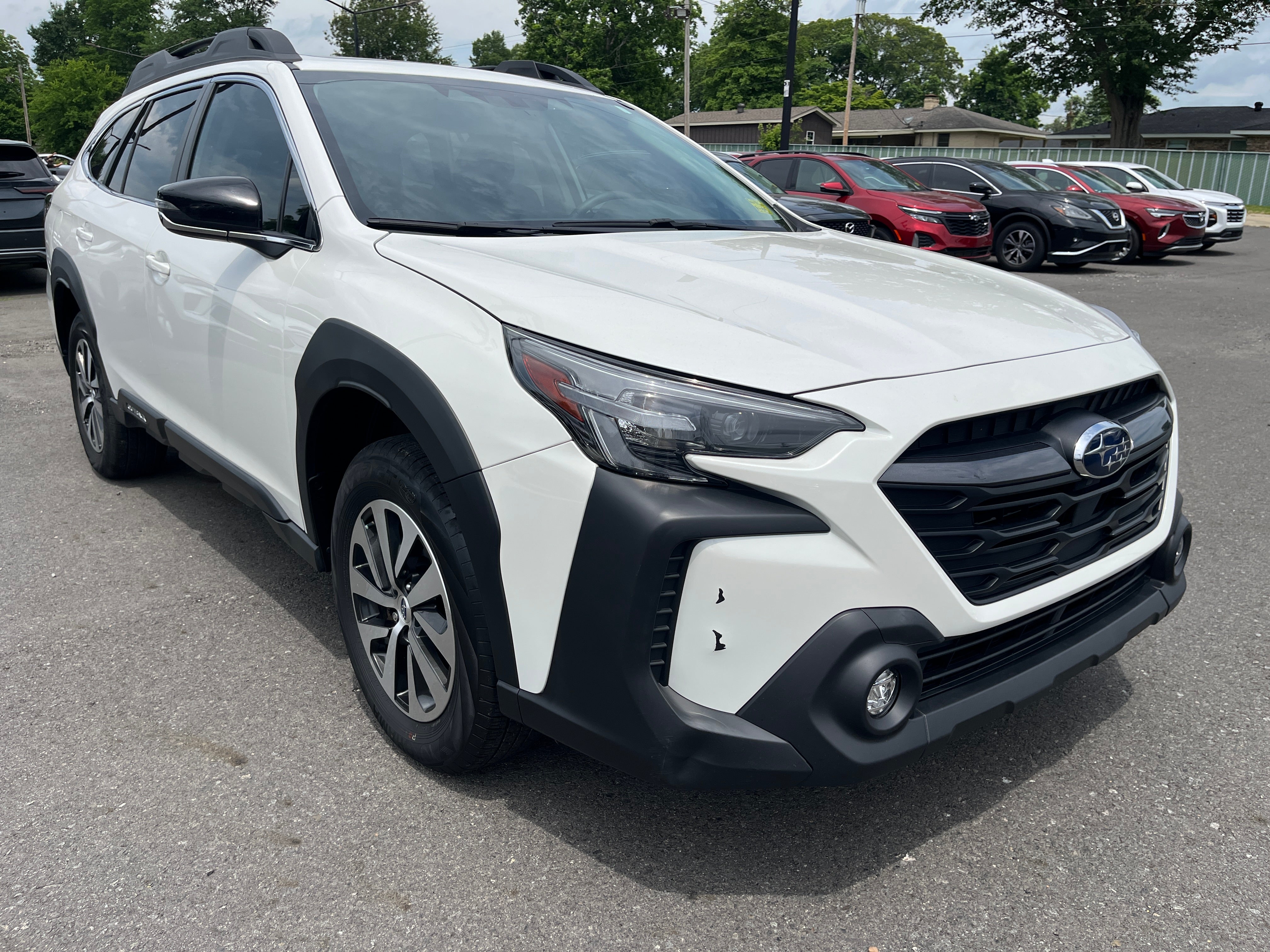 2025 Subaru Outback Premium