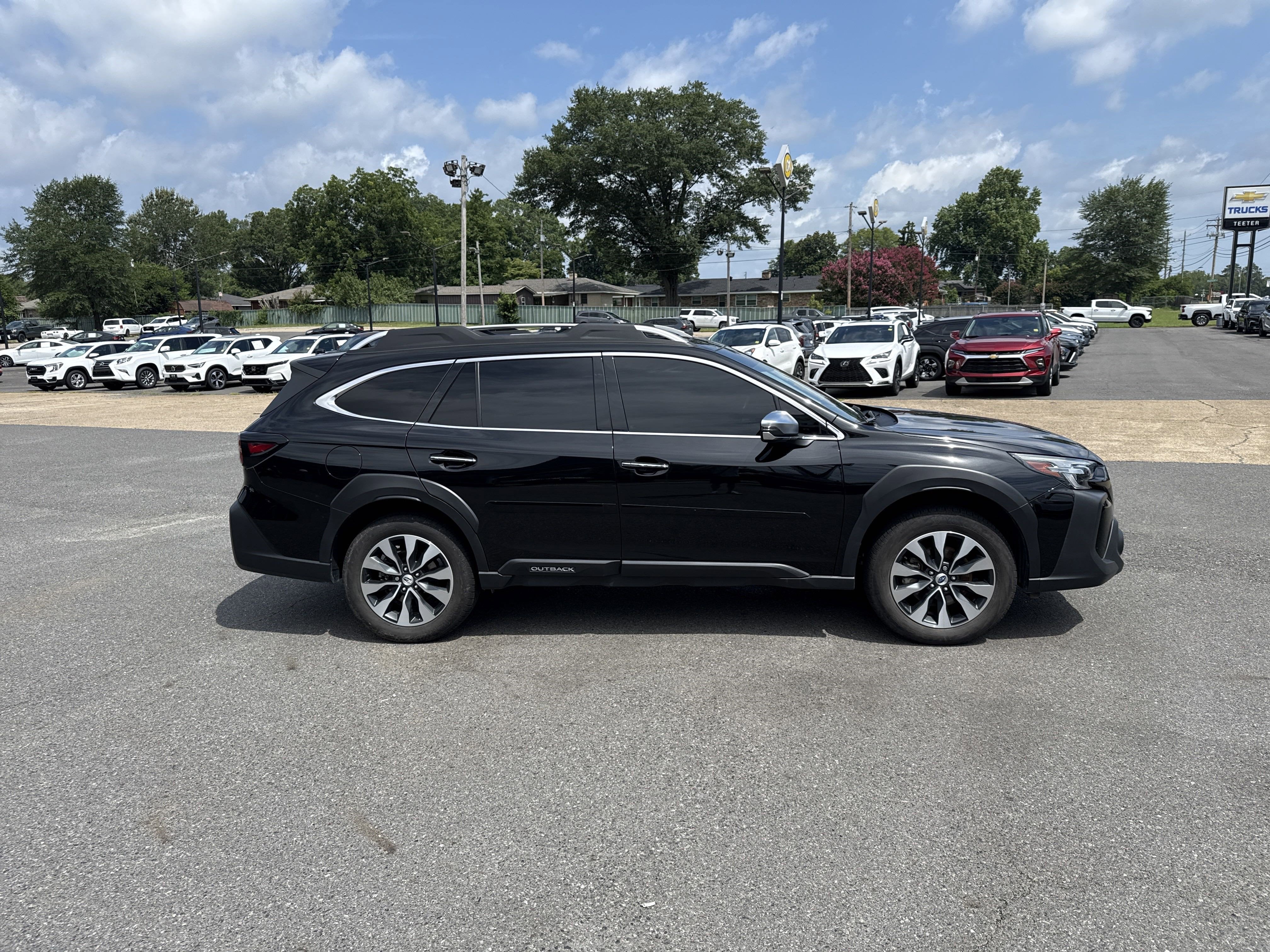 2023 Subaru Outback Base