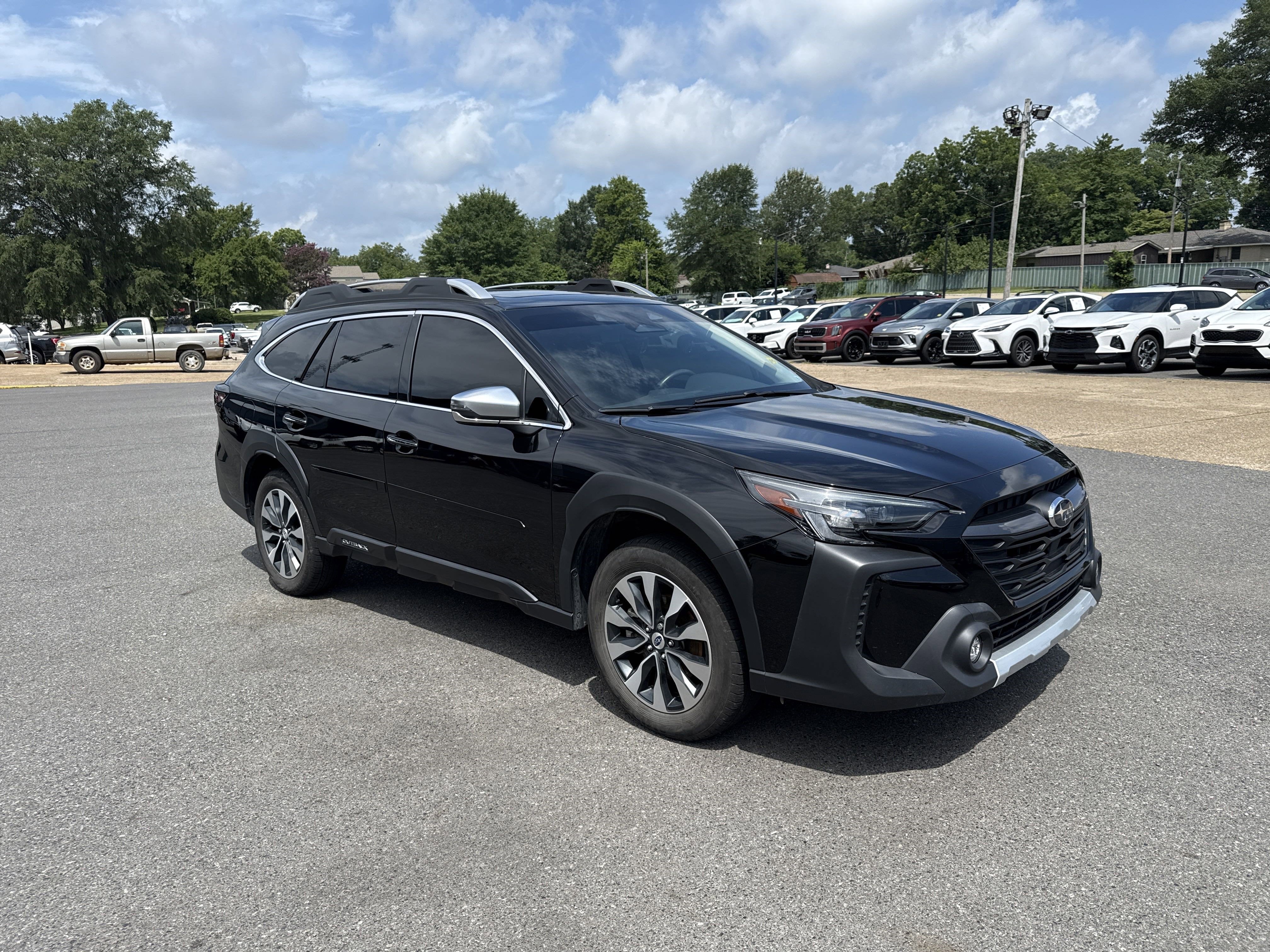 2023 Subaru Outback Base