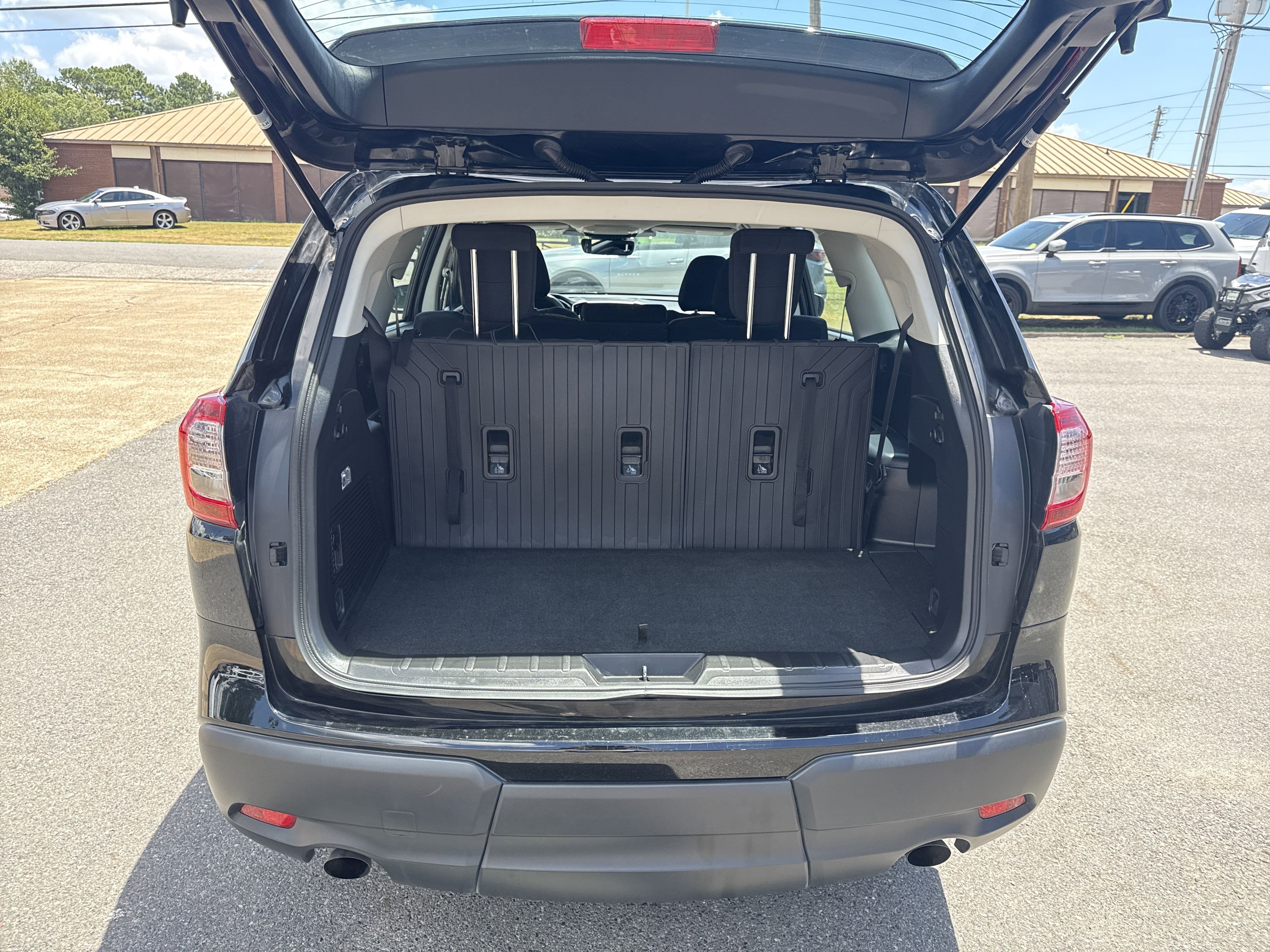 2023 Subaru Ascent Base