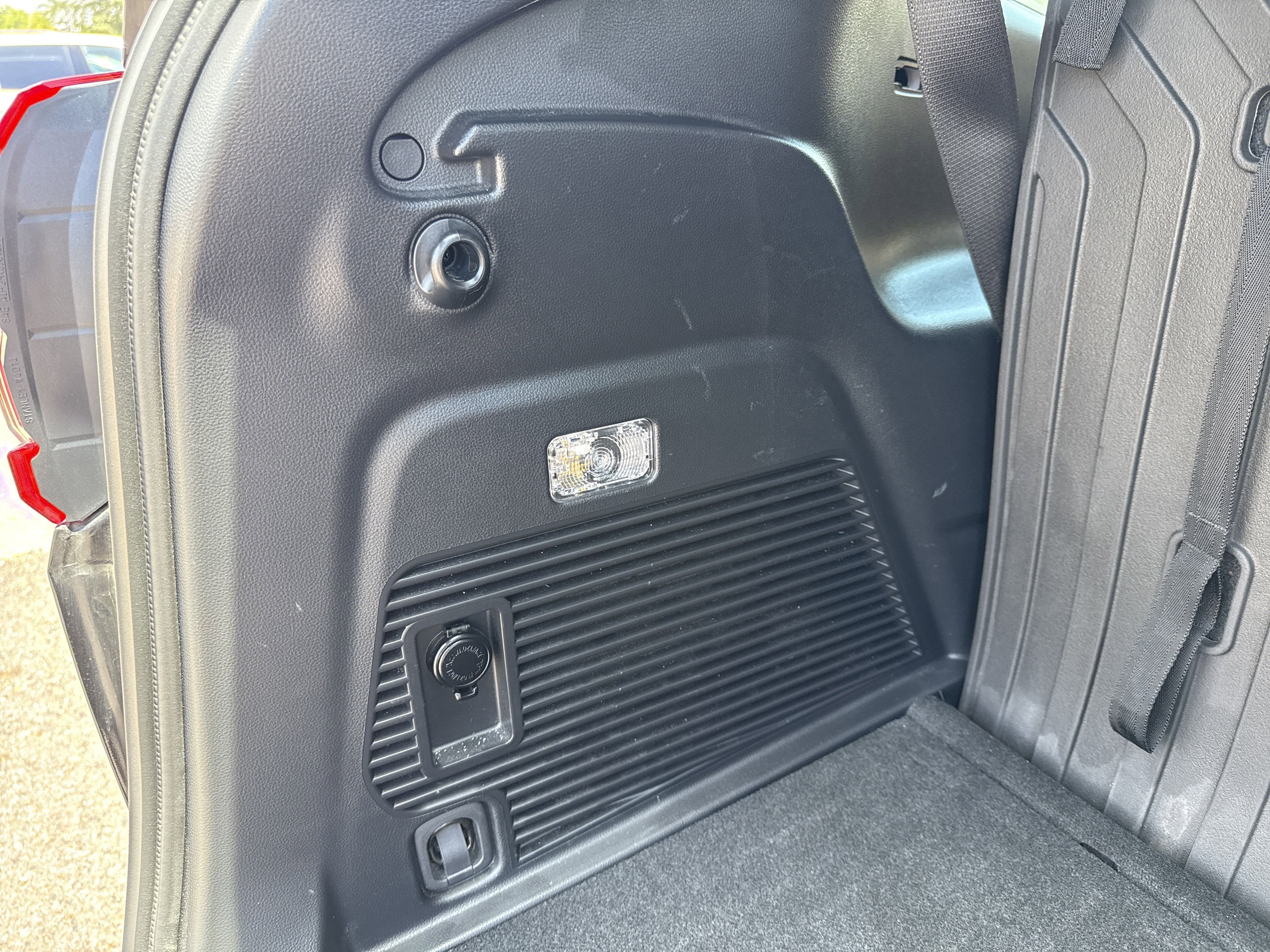 2023 Subaru Ascent Base