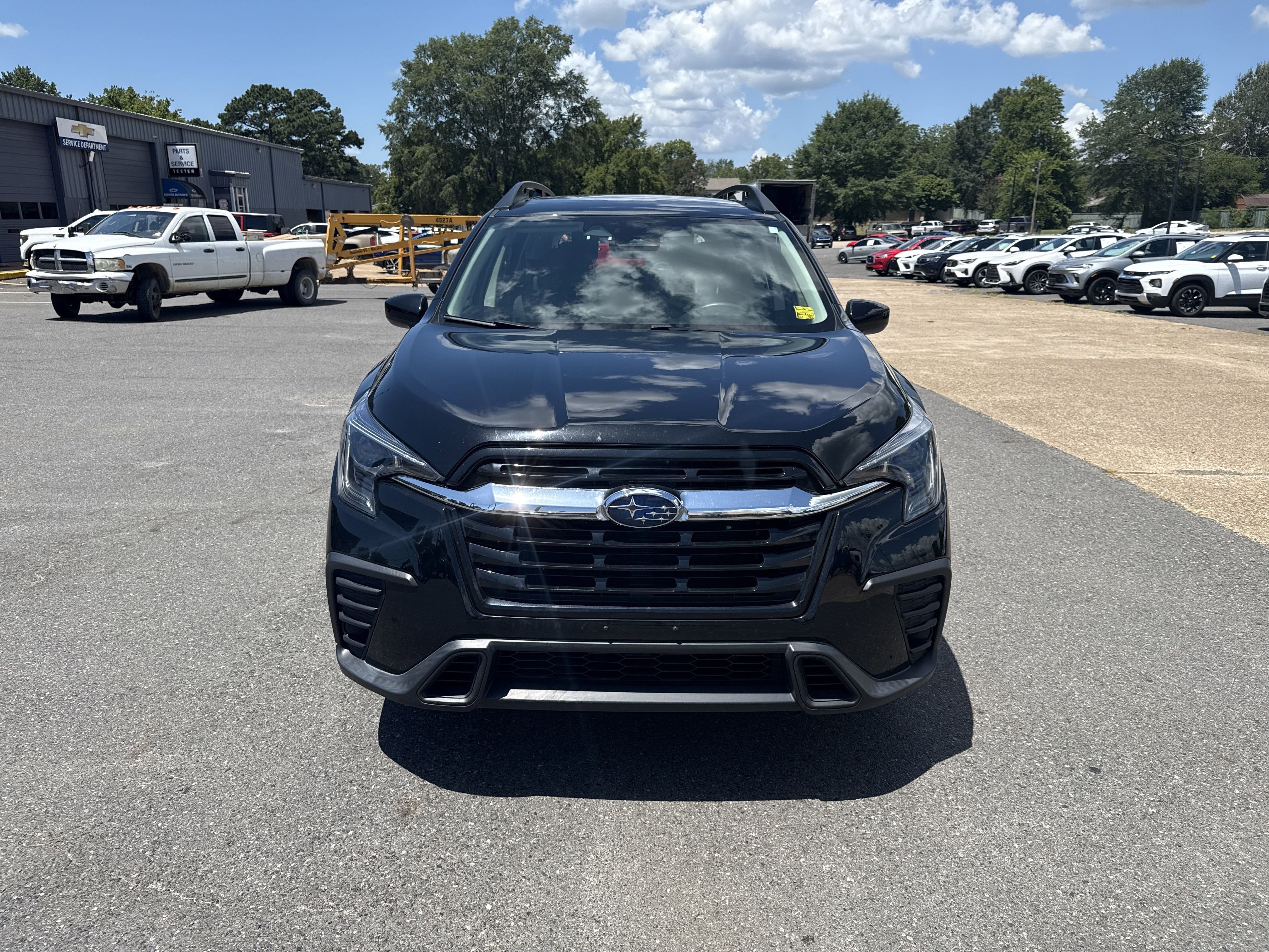 2023 Subaru Ascent Base