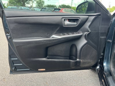 2016 Toyota Camry XLE