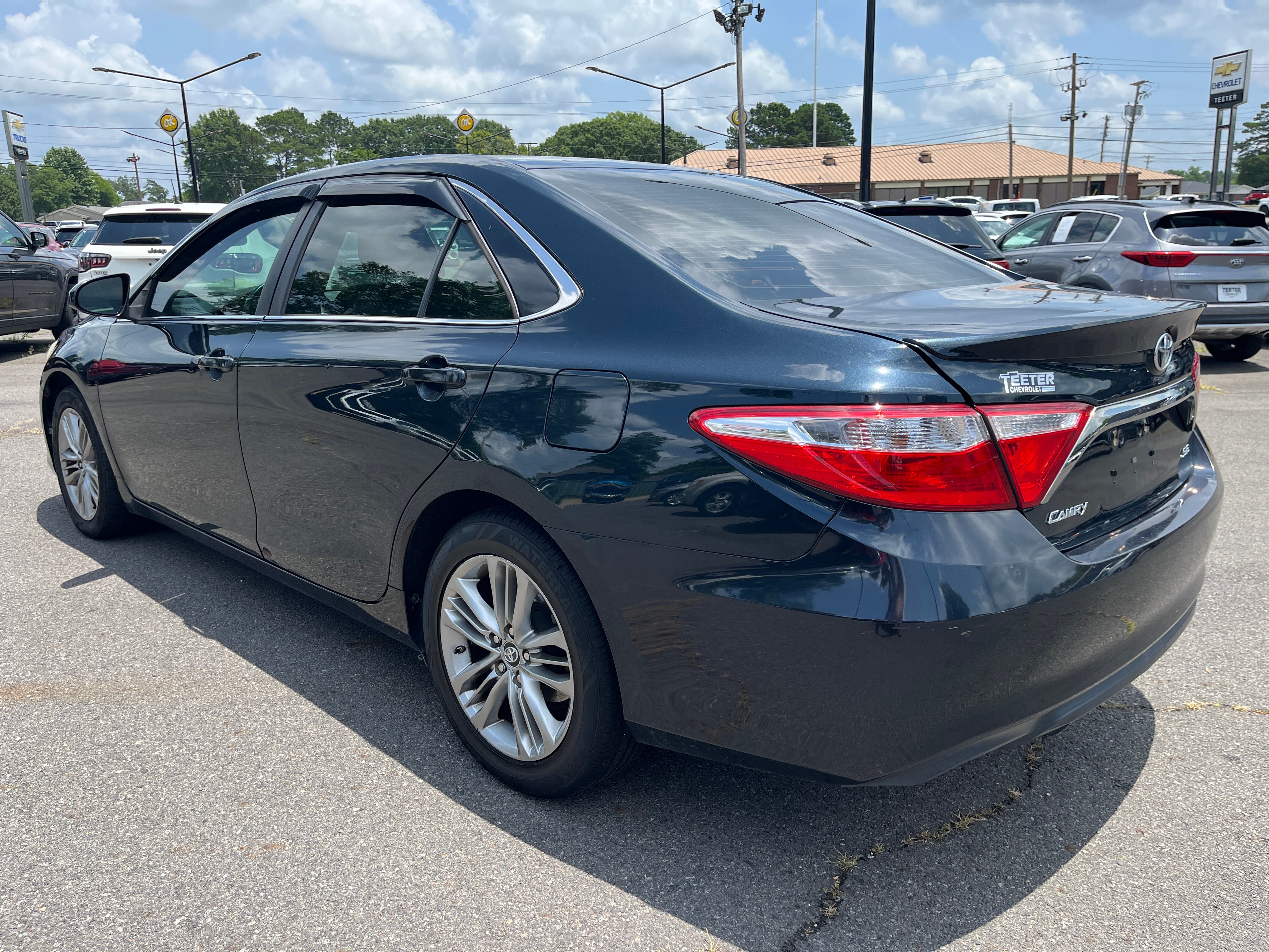 2016 Toyota Camry XLE
