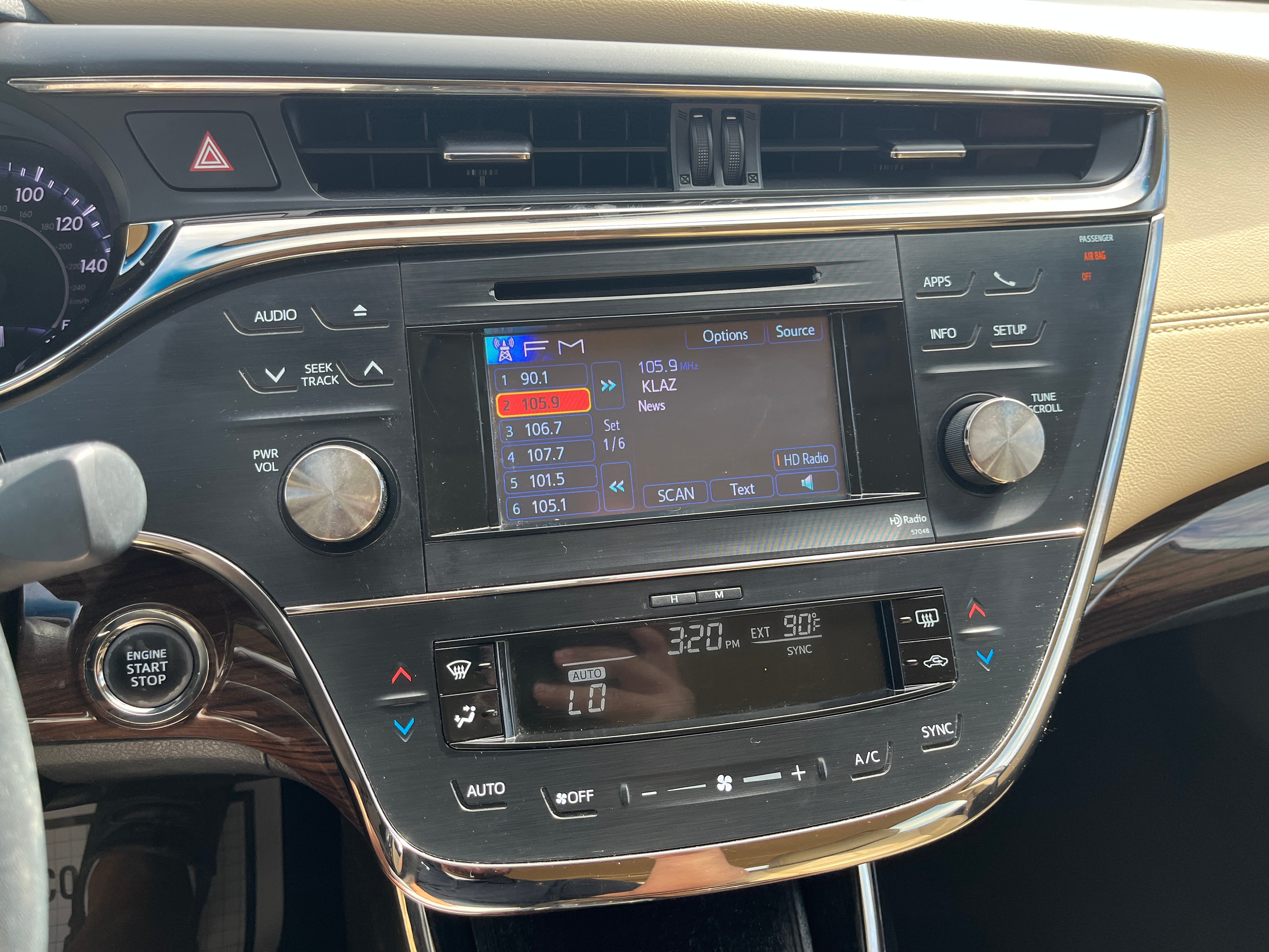 2013 Toyota Avalon XLE