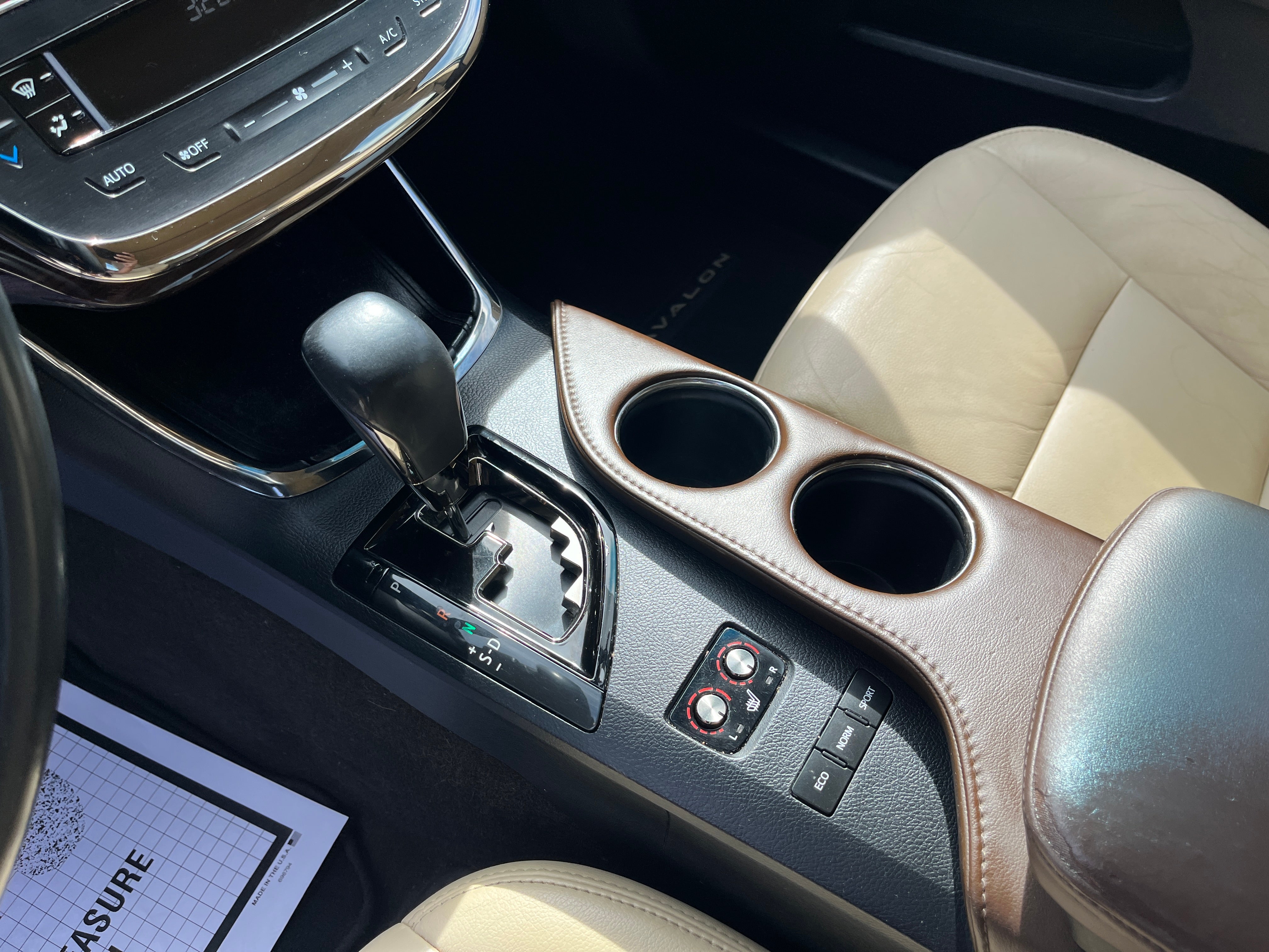 2013 Toyota Avalon XLE