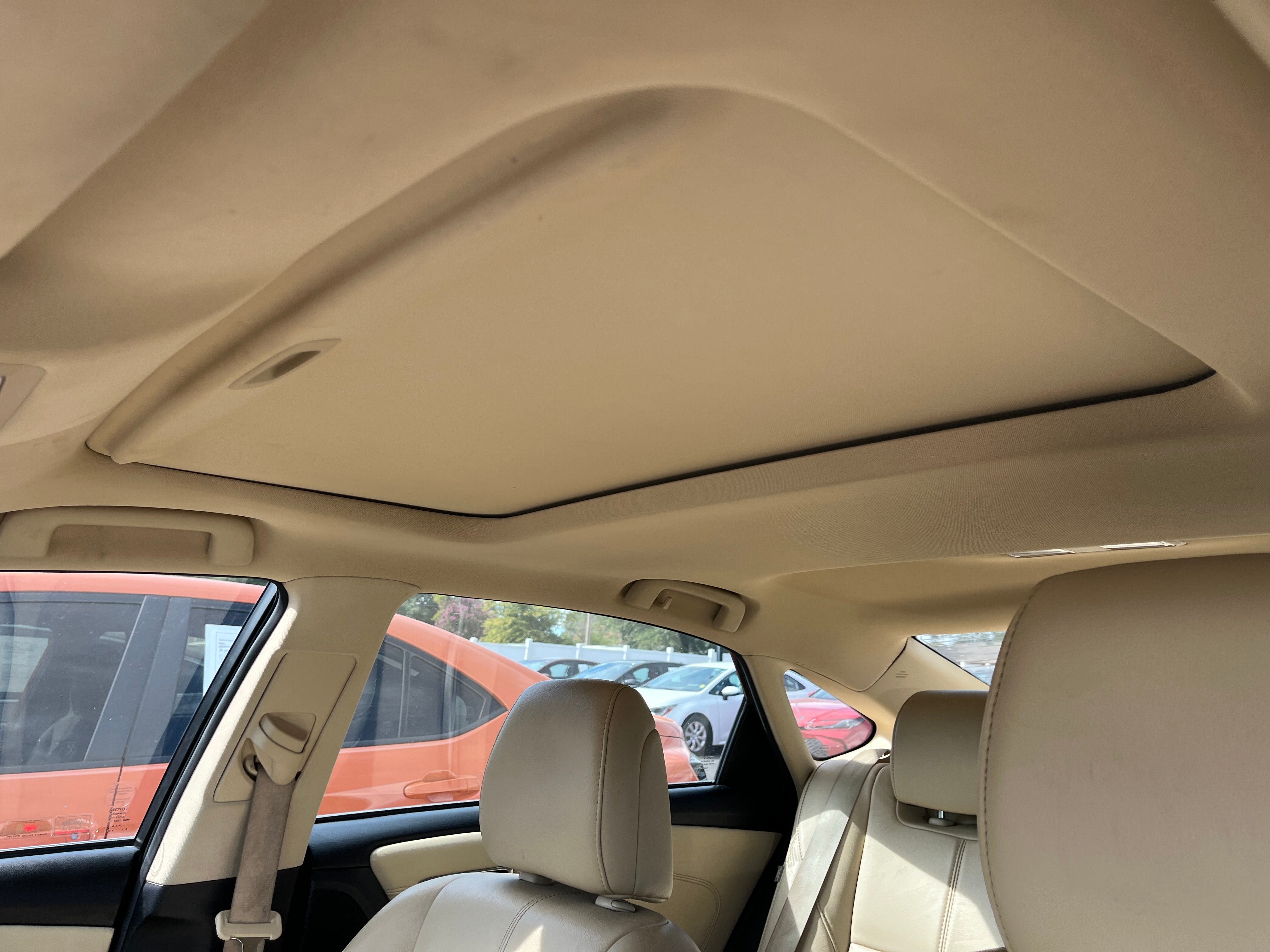 2013 Toyota Avalon XLE