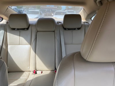 2013 Toyota Avalon XLE