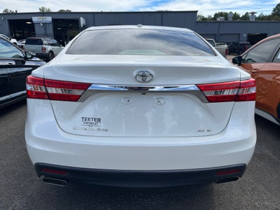 2013 Toyota Avalon XLE