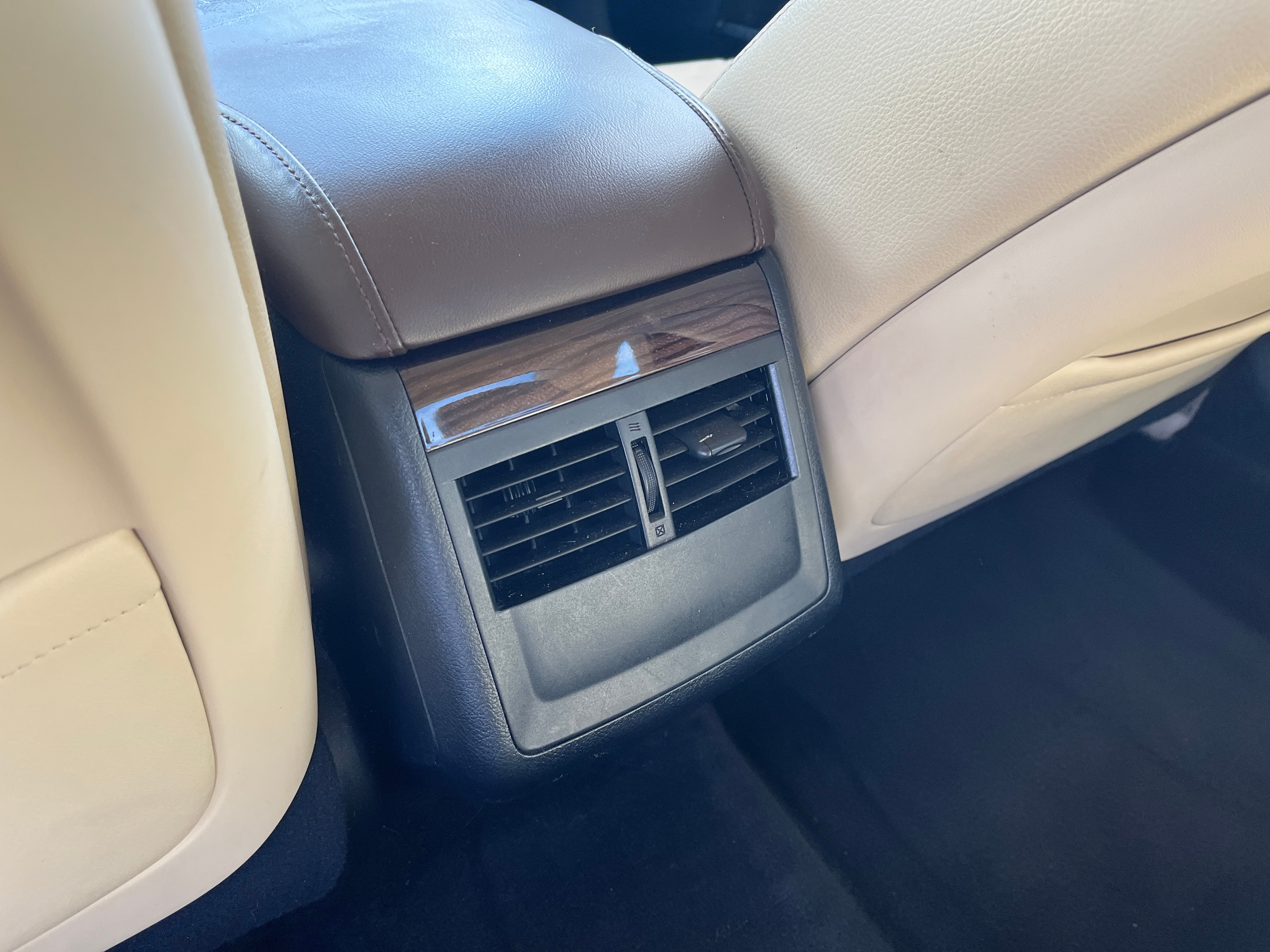 2013 Toyota Avalon XLE