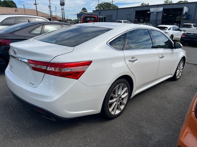 2013 Toyota Avalon XLE