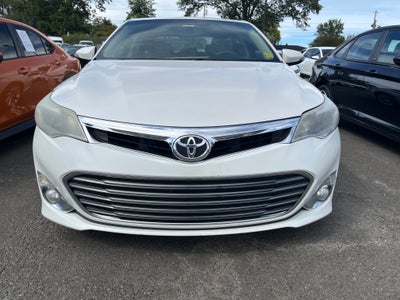 2013 Toyota Avalon XLE