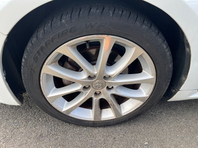 2013 Toyota Avalon XLE