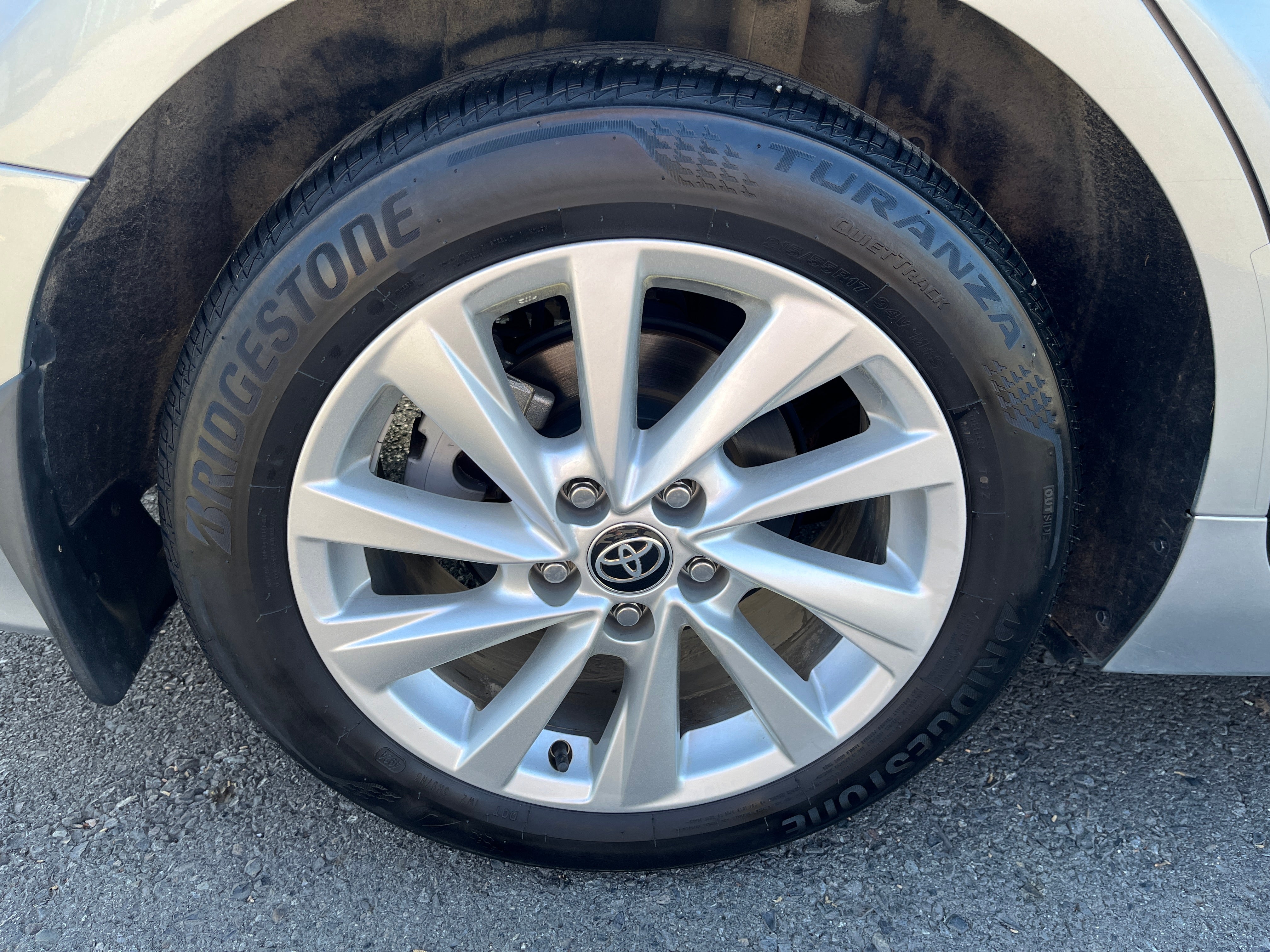 2023 Toyota Camry LE