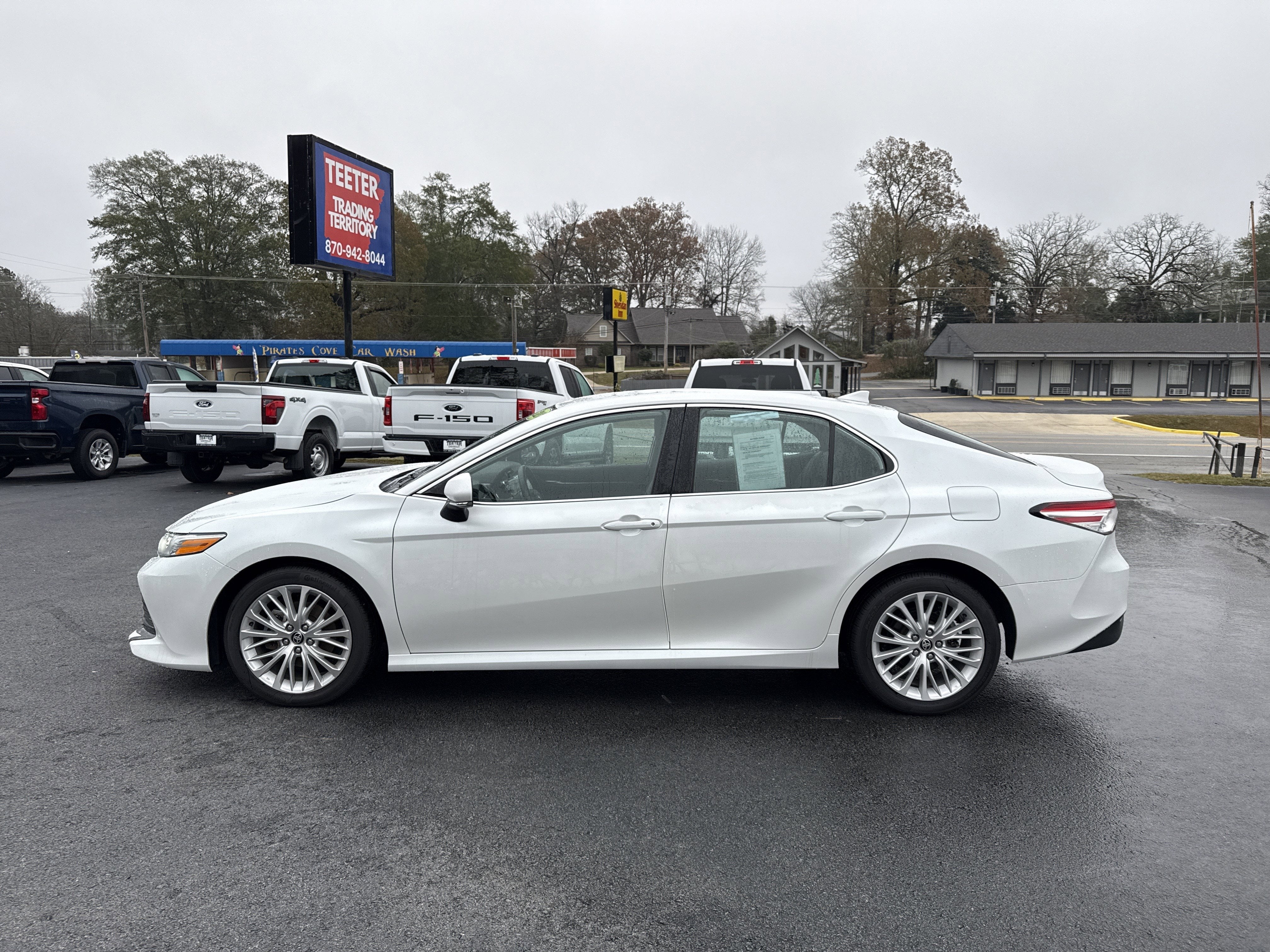 2020 Toyota Camry XLE