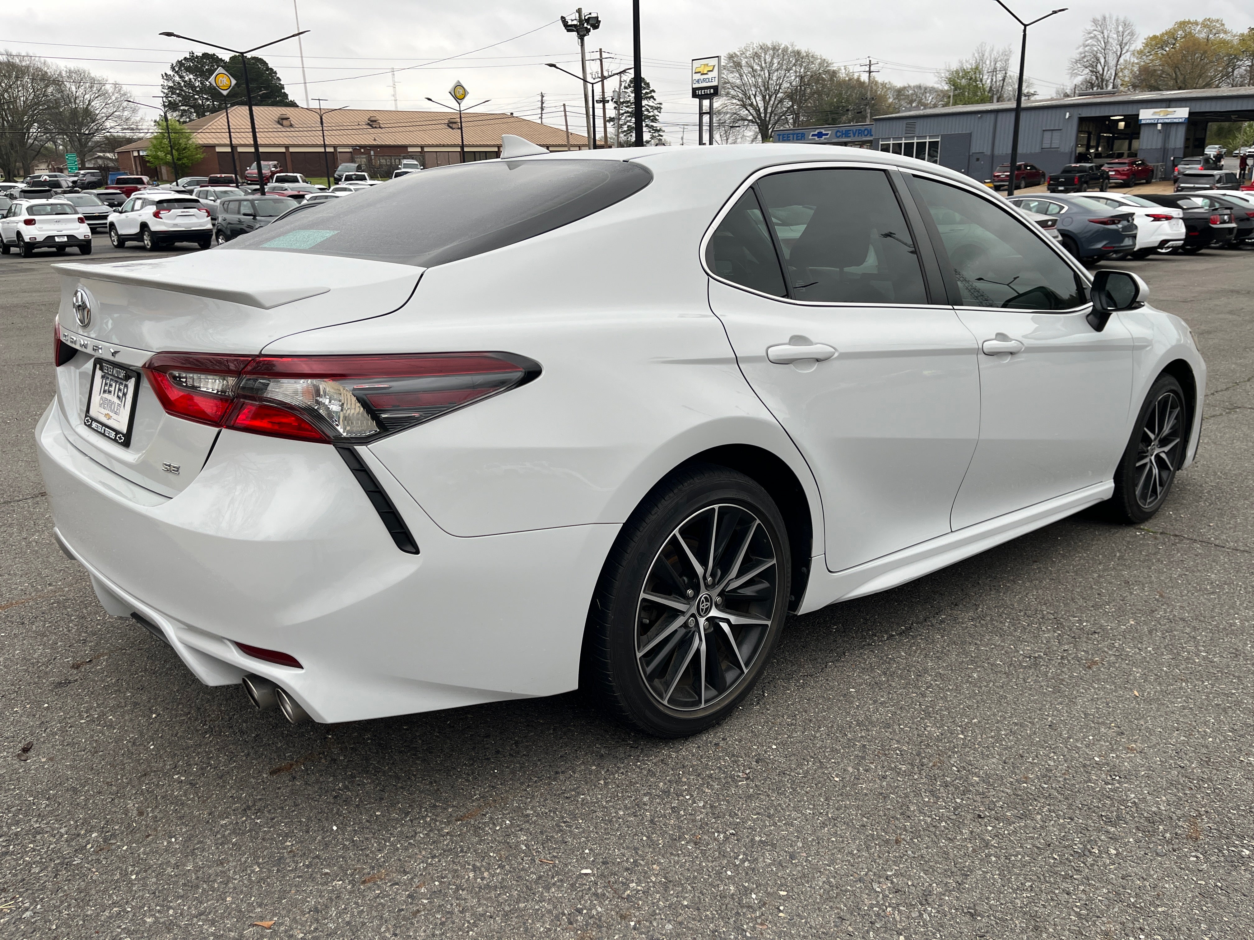 2024 Toyota Camry SE