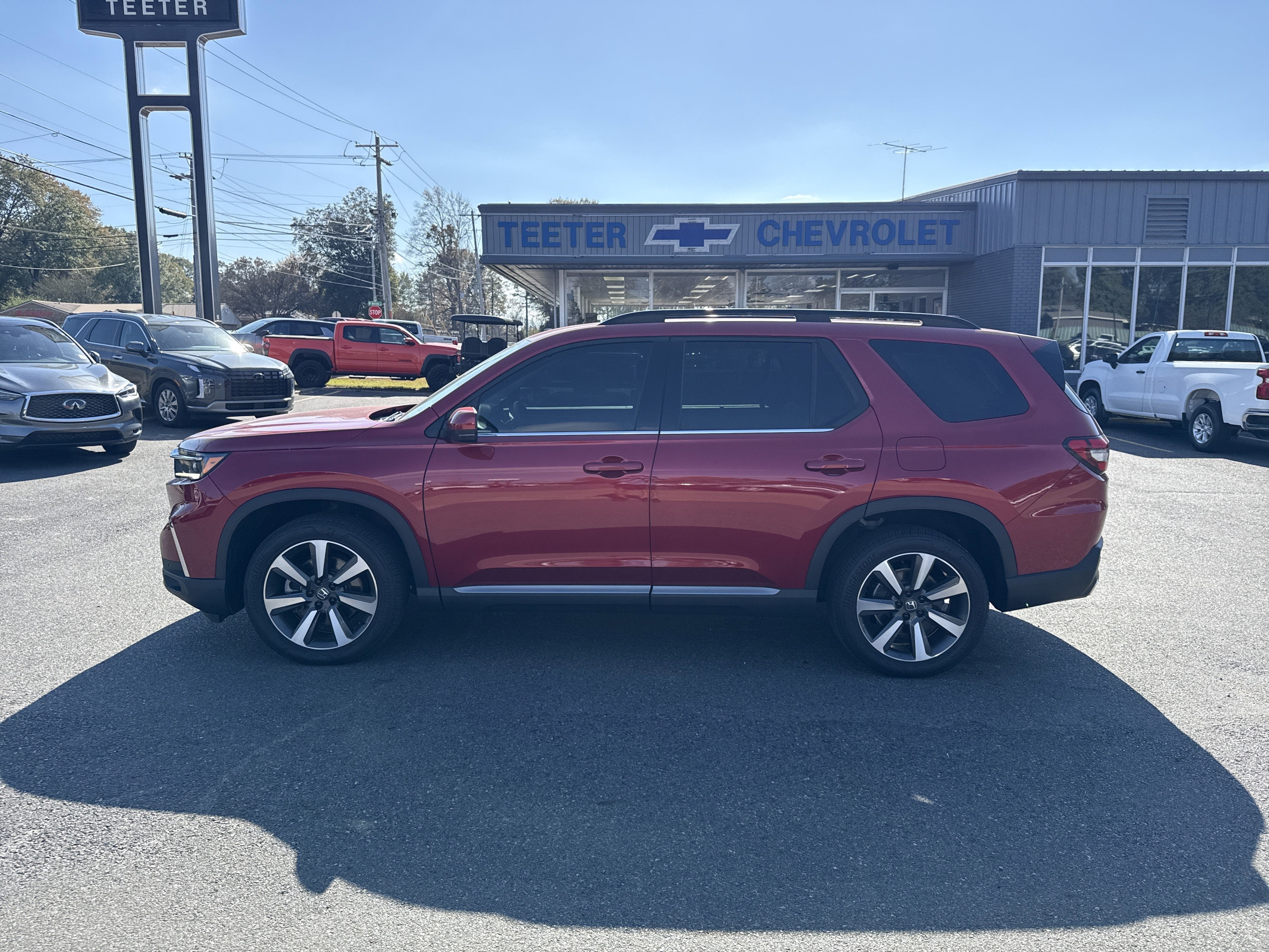2023 Honda Pilot Base