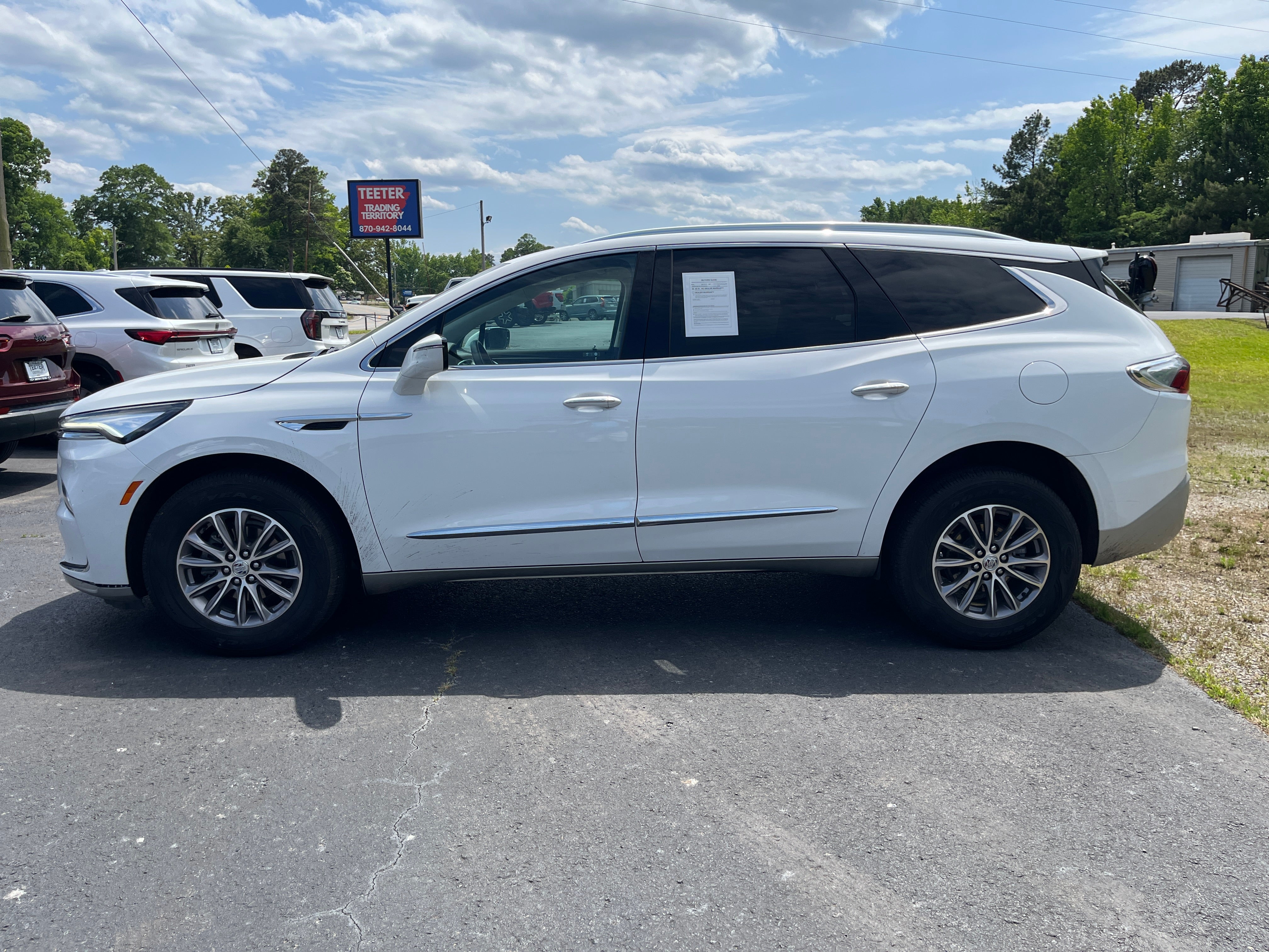 2024 Buick Enclave Essence