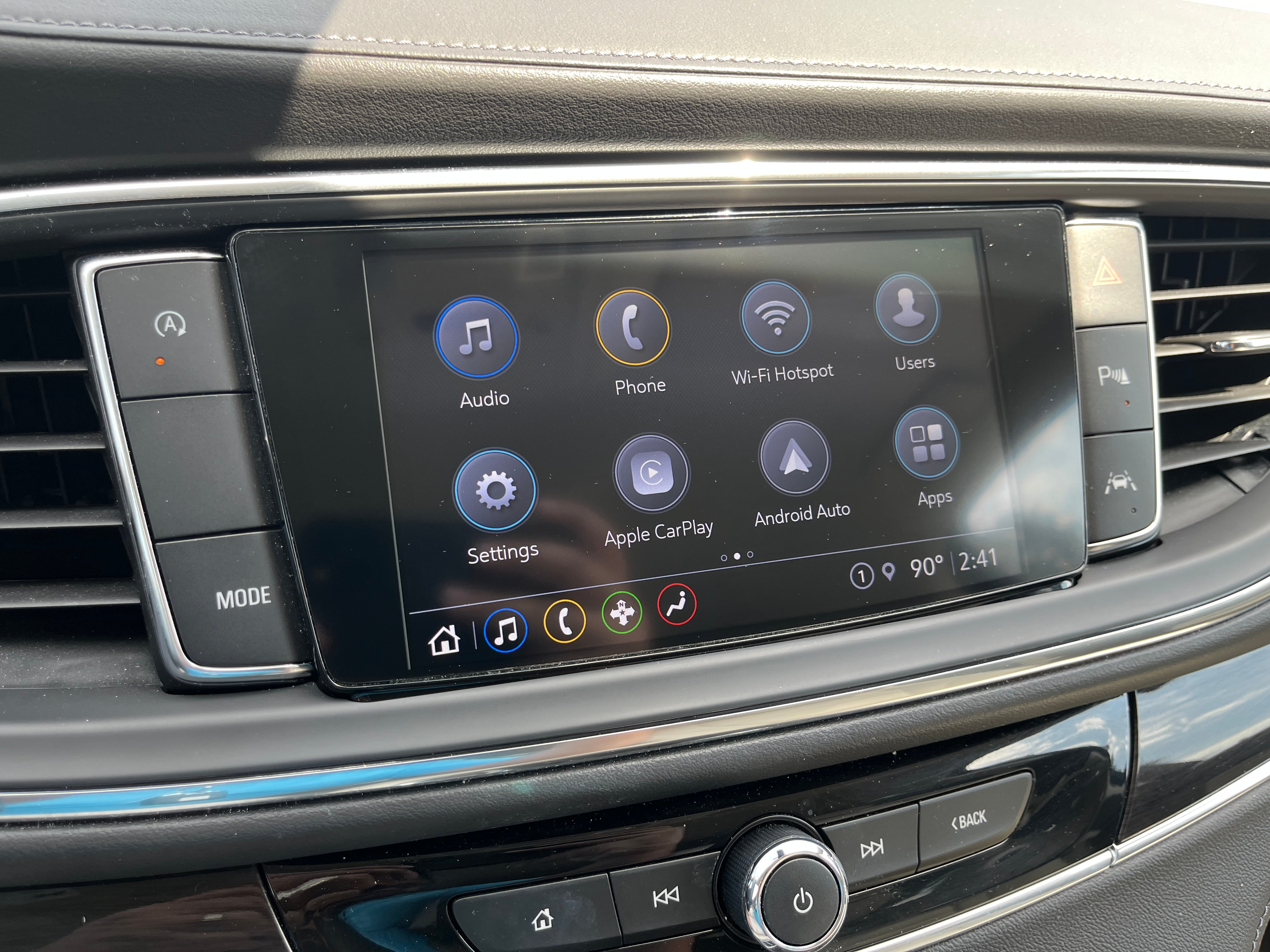 2024 Buick Enclave Essence